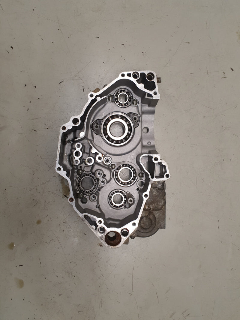 Carter moteur droit yamaha 426 yzf-2