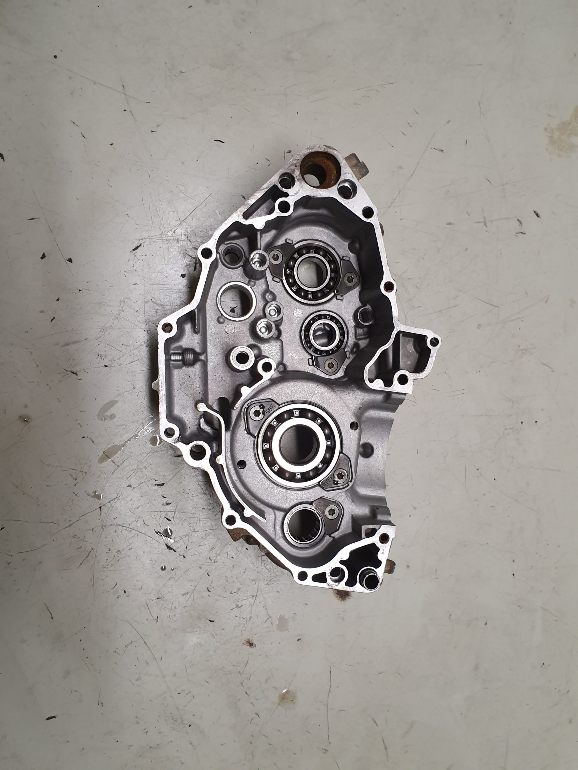 Carter moteur gauche yamaha 426 yzf