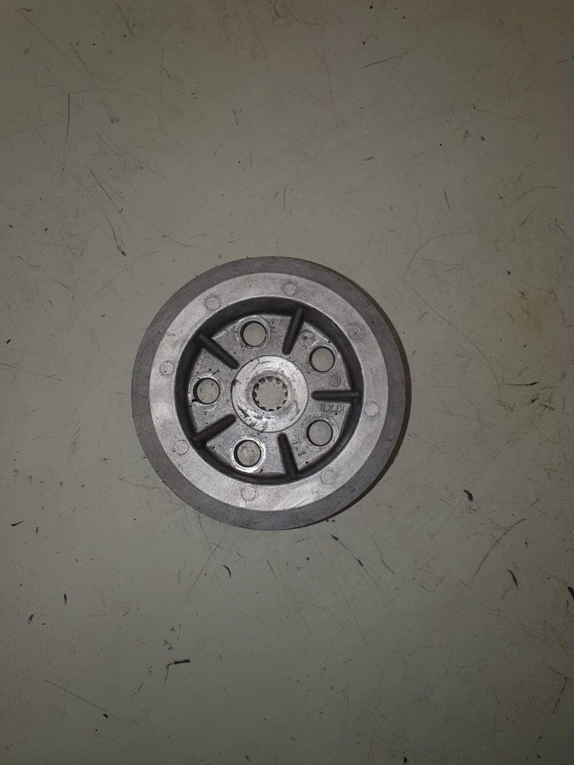 noix embrayage yamaha 125 1986