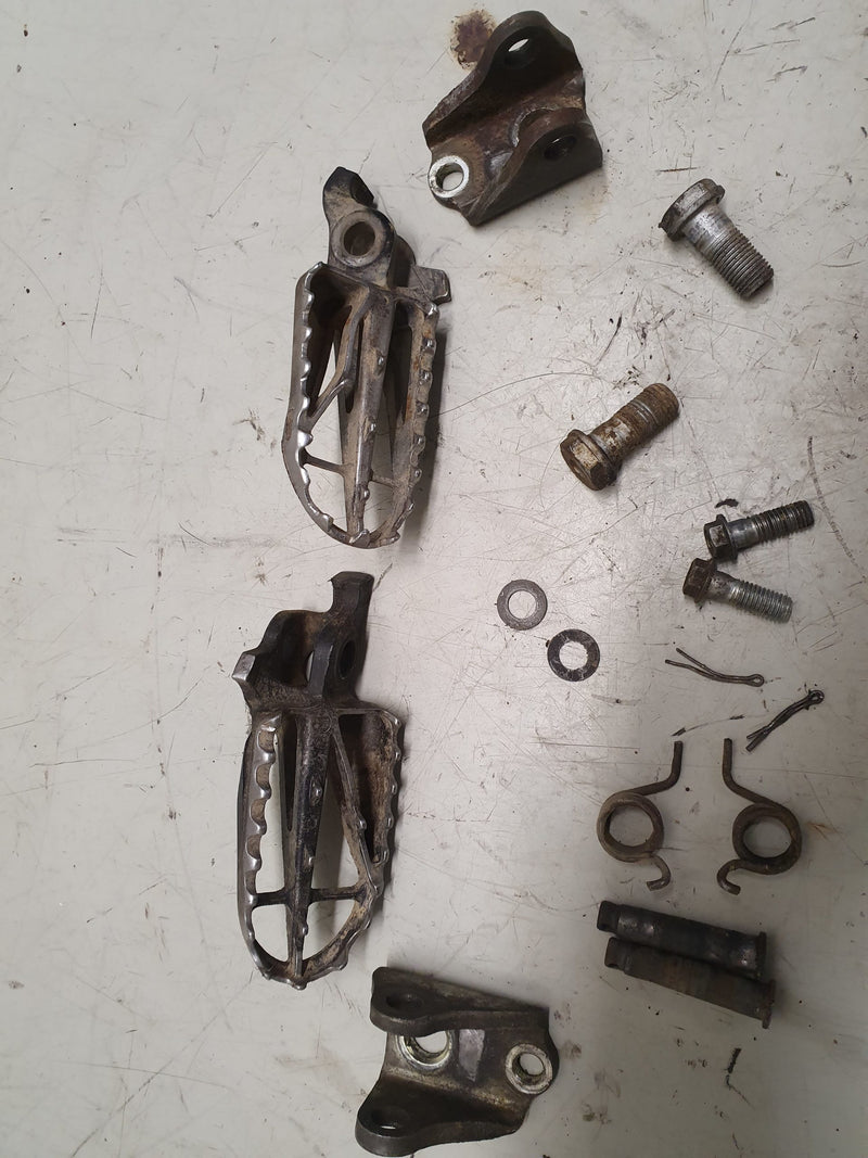 cales pieds honda 250 crf 2006-2
