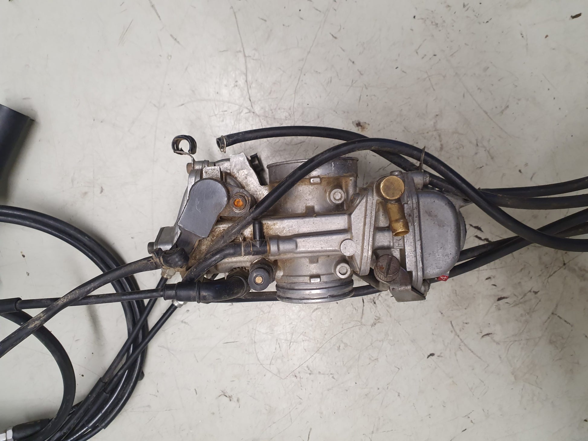 carburateur honda 250 crf-4