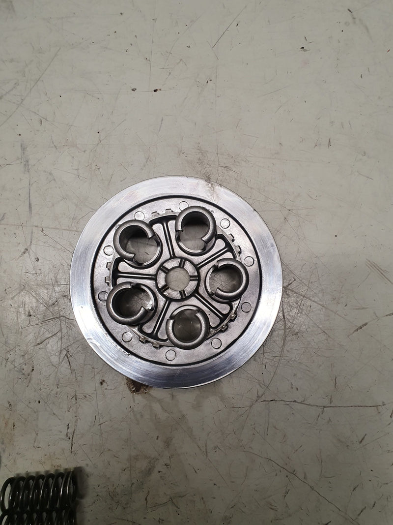 plateau d'embrayage et vis honda 250 crf-3