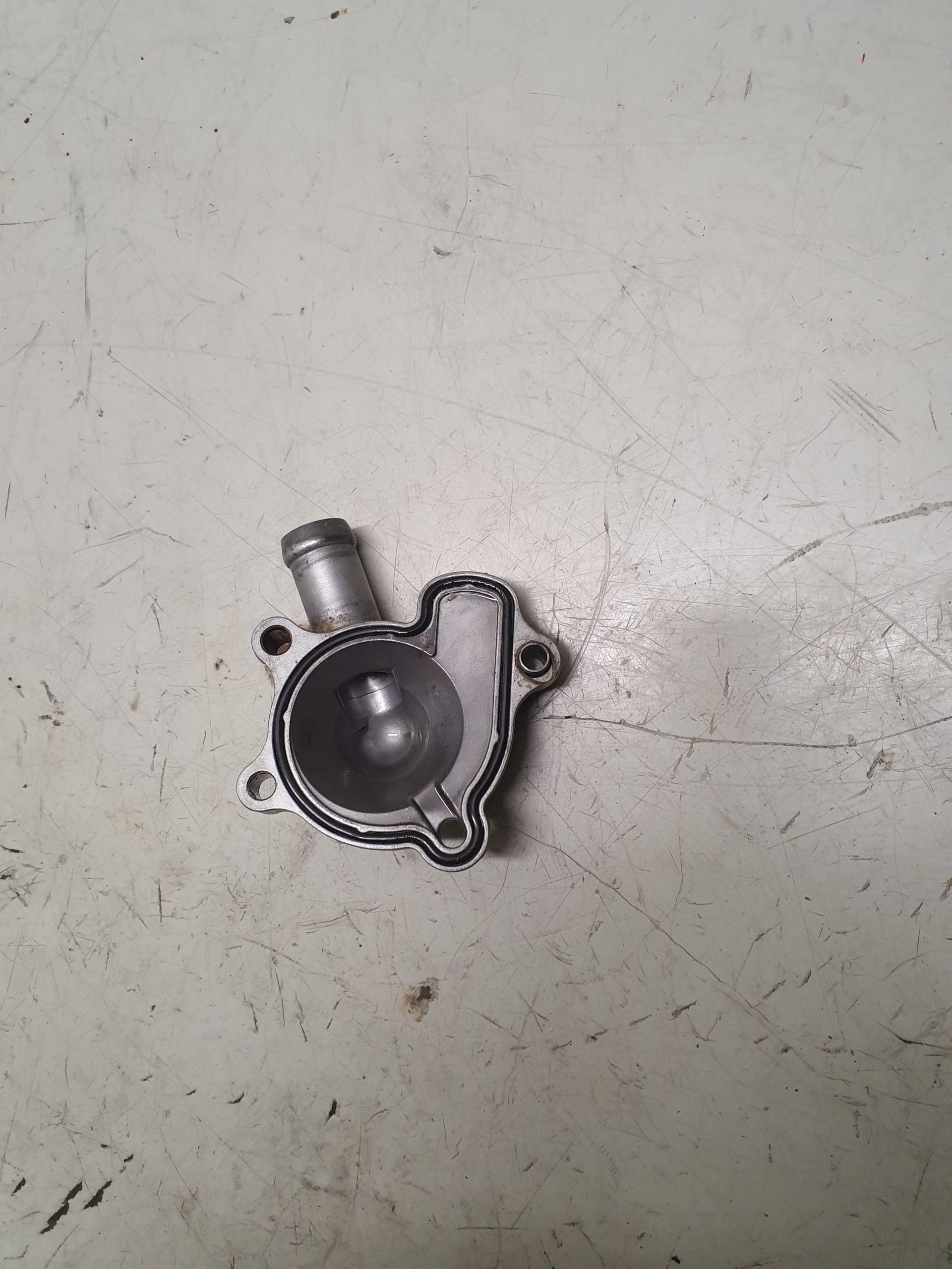 carter de pompe a eau honda 250 crf
