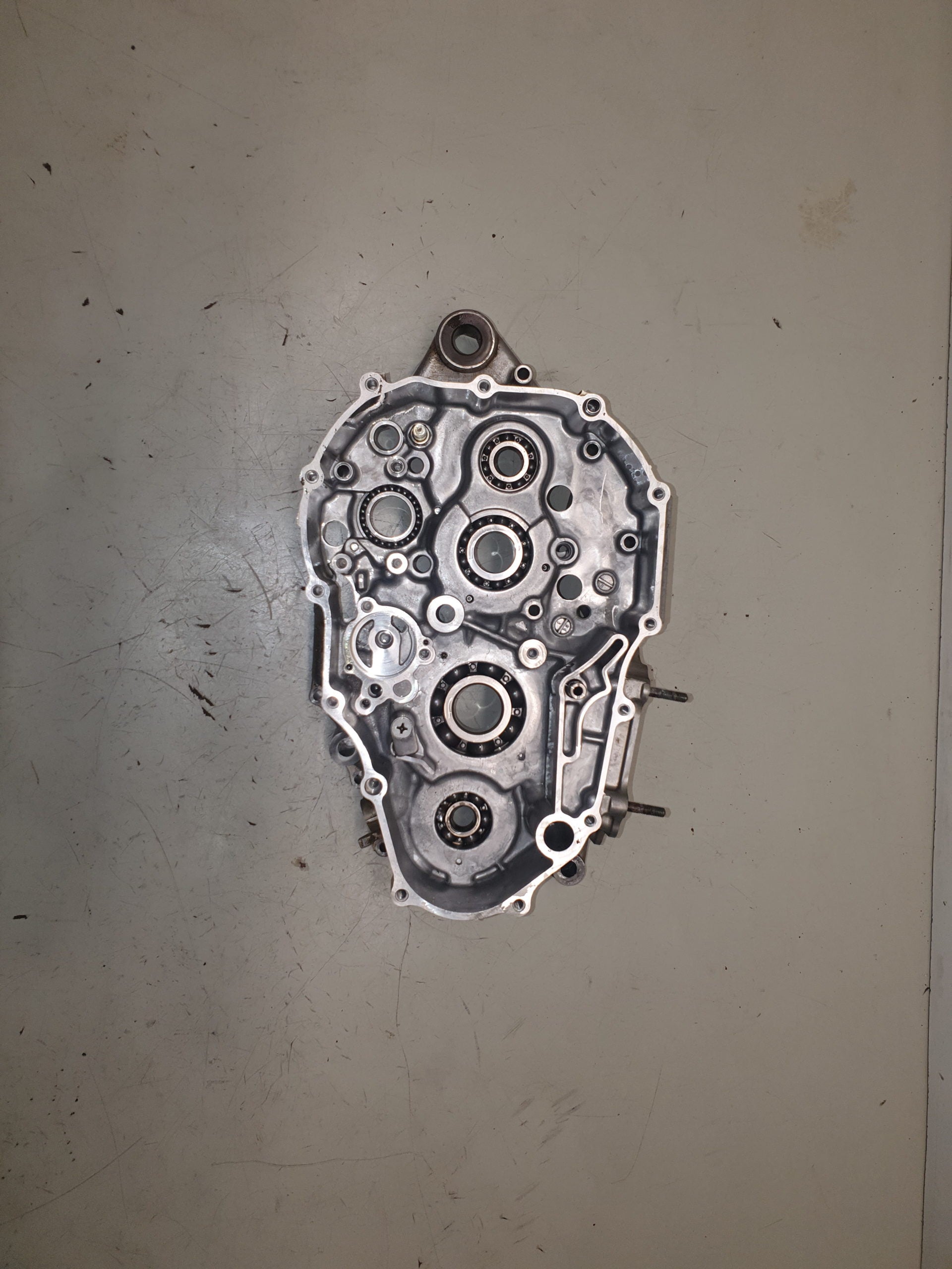 carter moteur droit suzuki 400 ltz