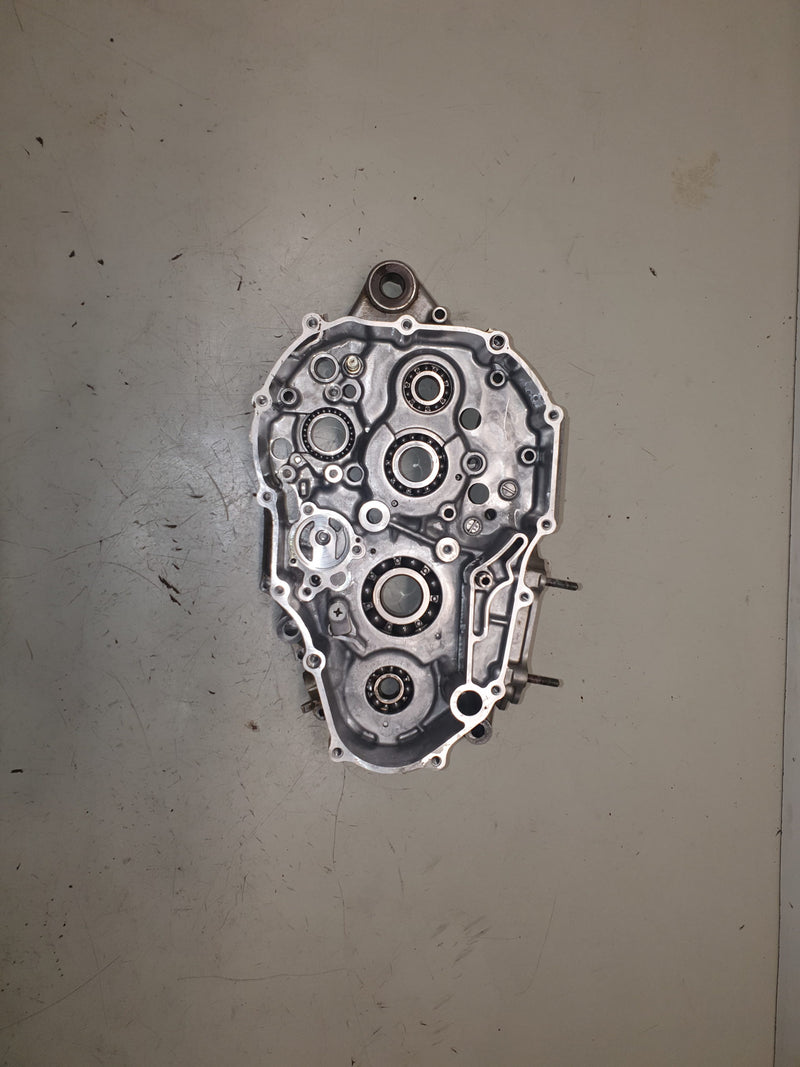 carter moteur droit suzuki 400 ltz-1