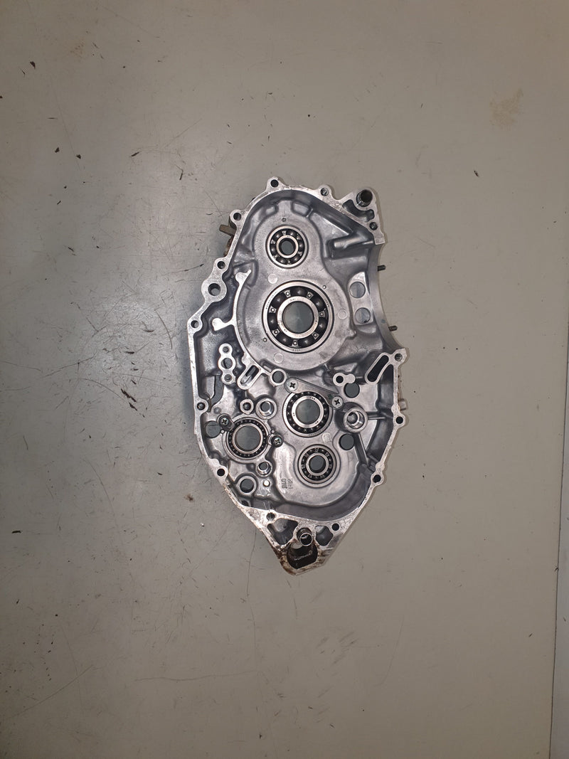 carter moteur droit suzuki 400 ltz-2