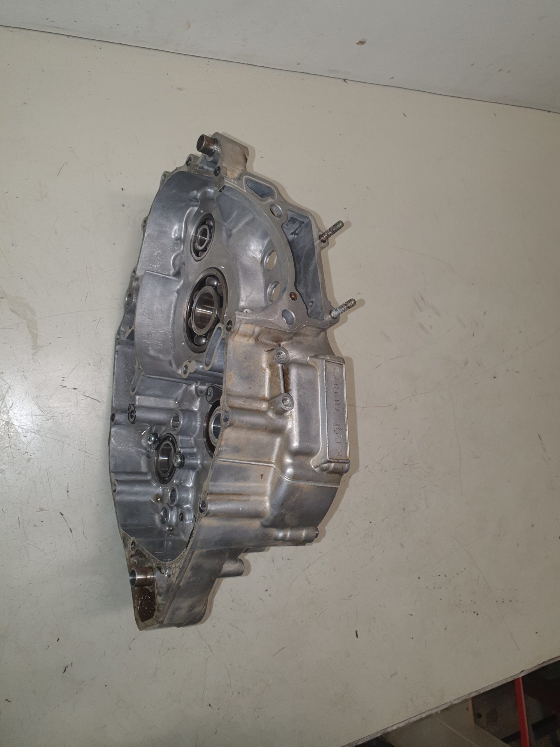 carter moteur droit suzuki 400 ltz-3