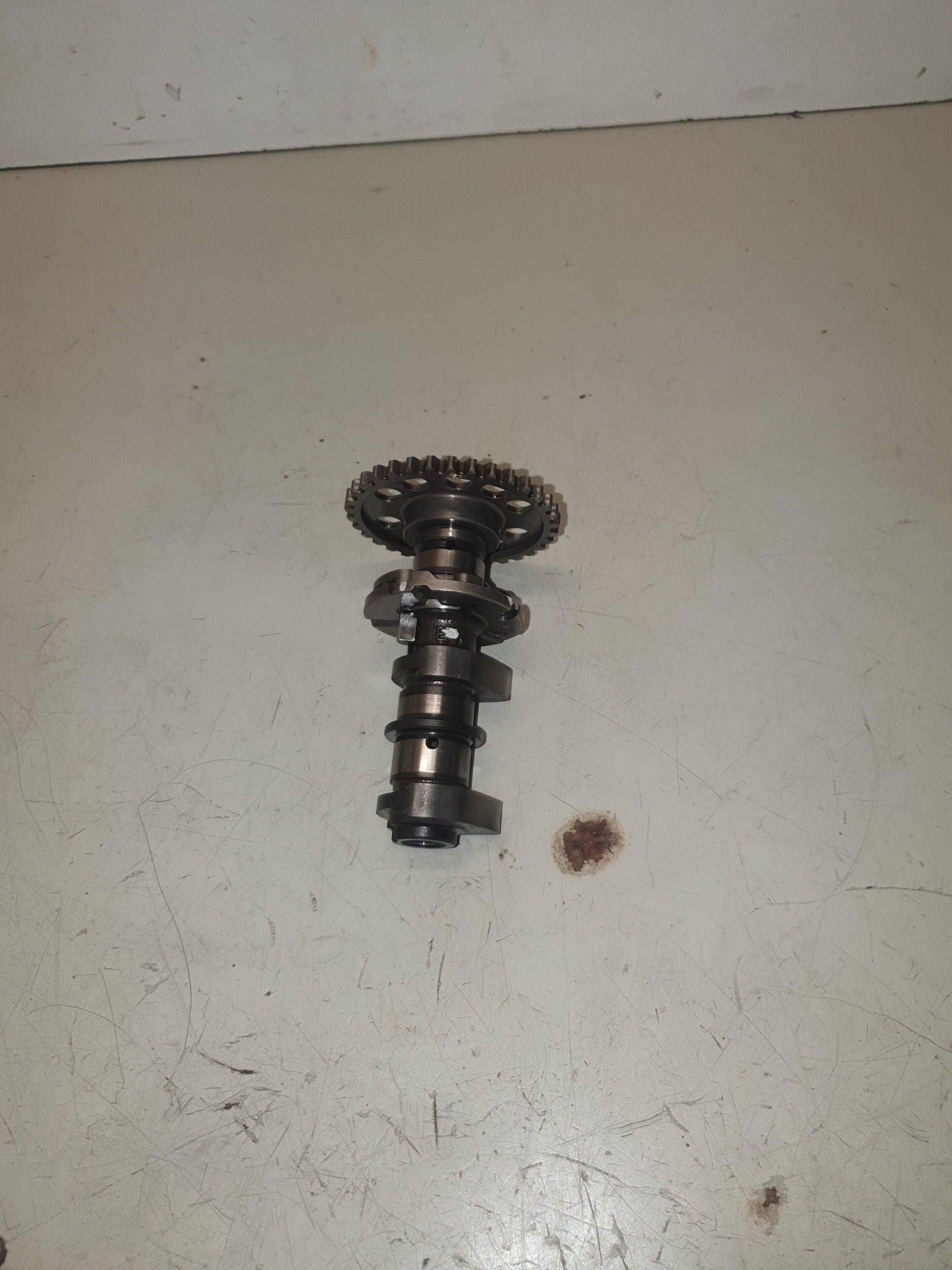 arbre a came échappement suzuki 400 ltz-1