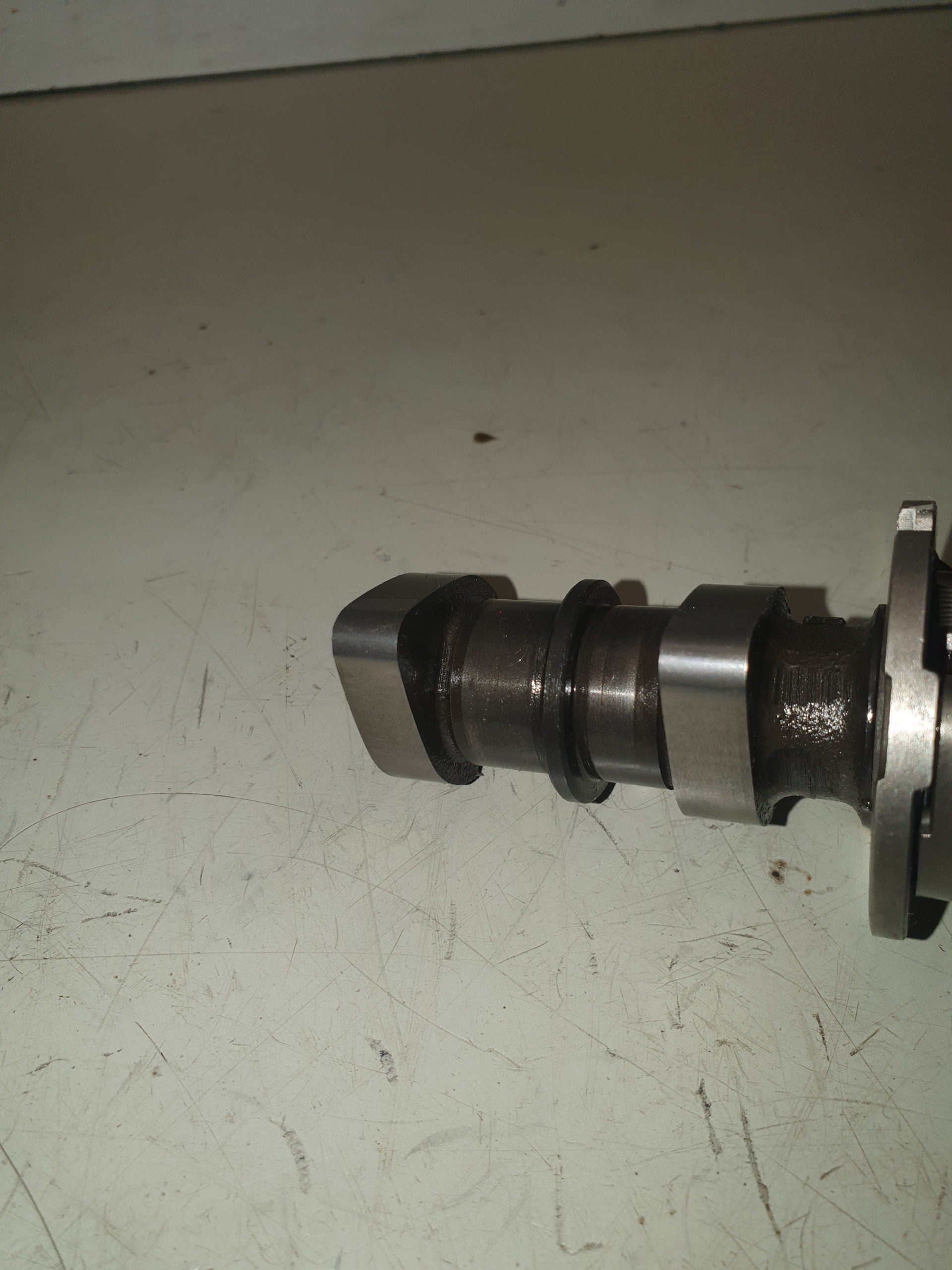 arbre a came échappement suzuki 400 ltz