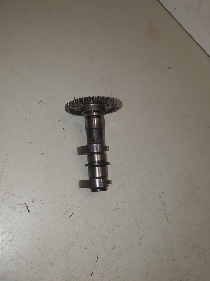 arbre a came admission suzuki 400 ltz-1