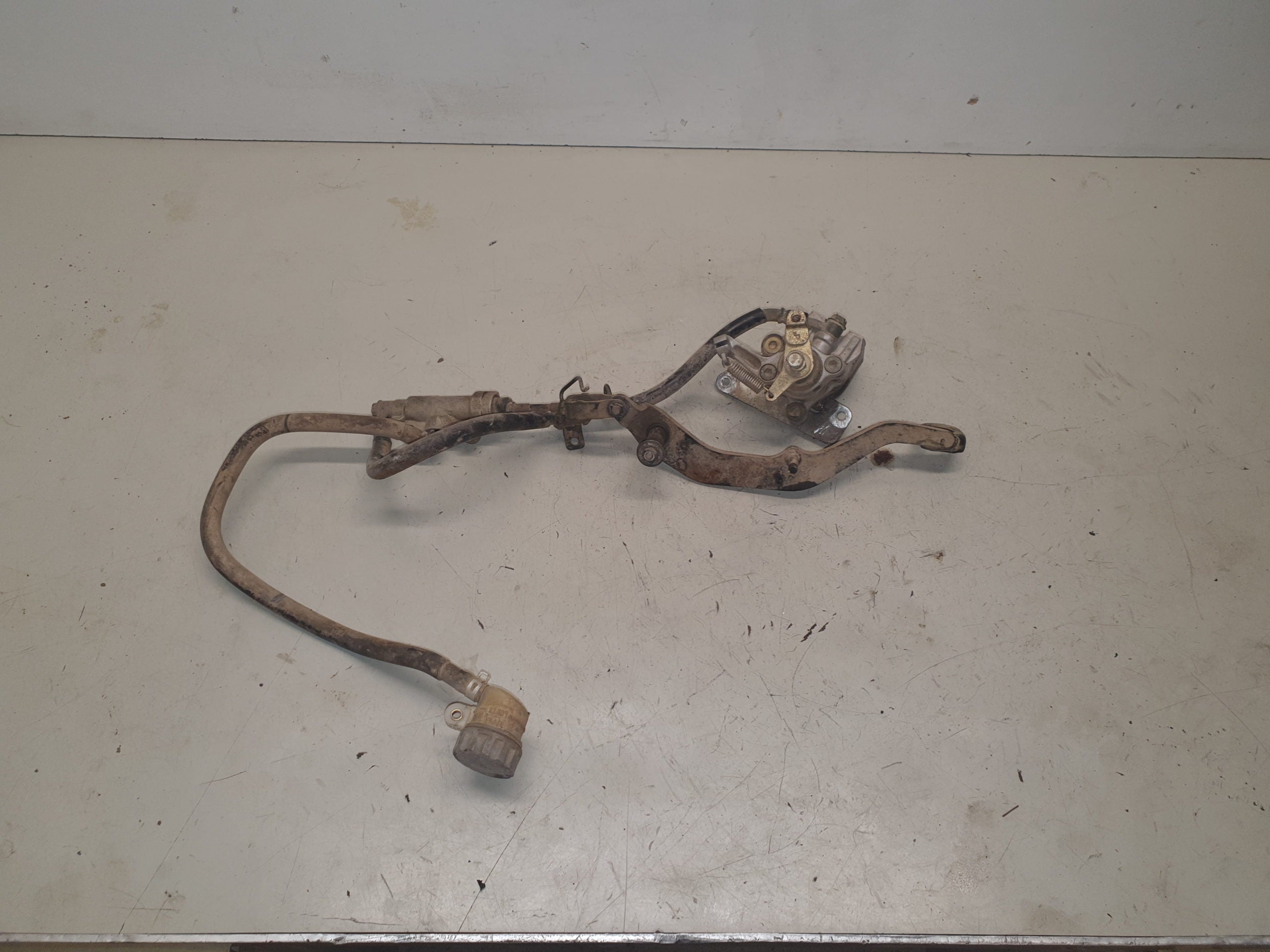 frein arrière suzuki 400 ltz