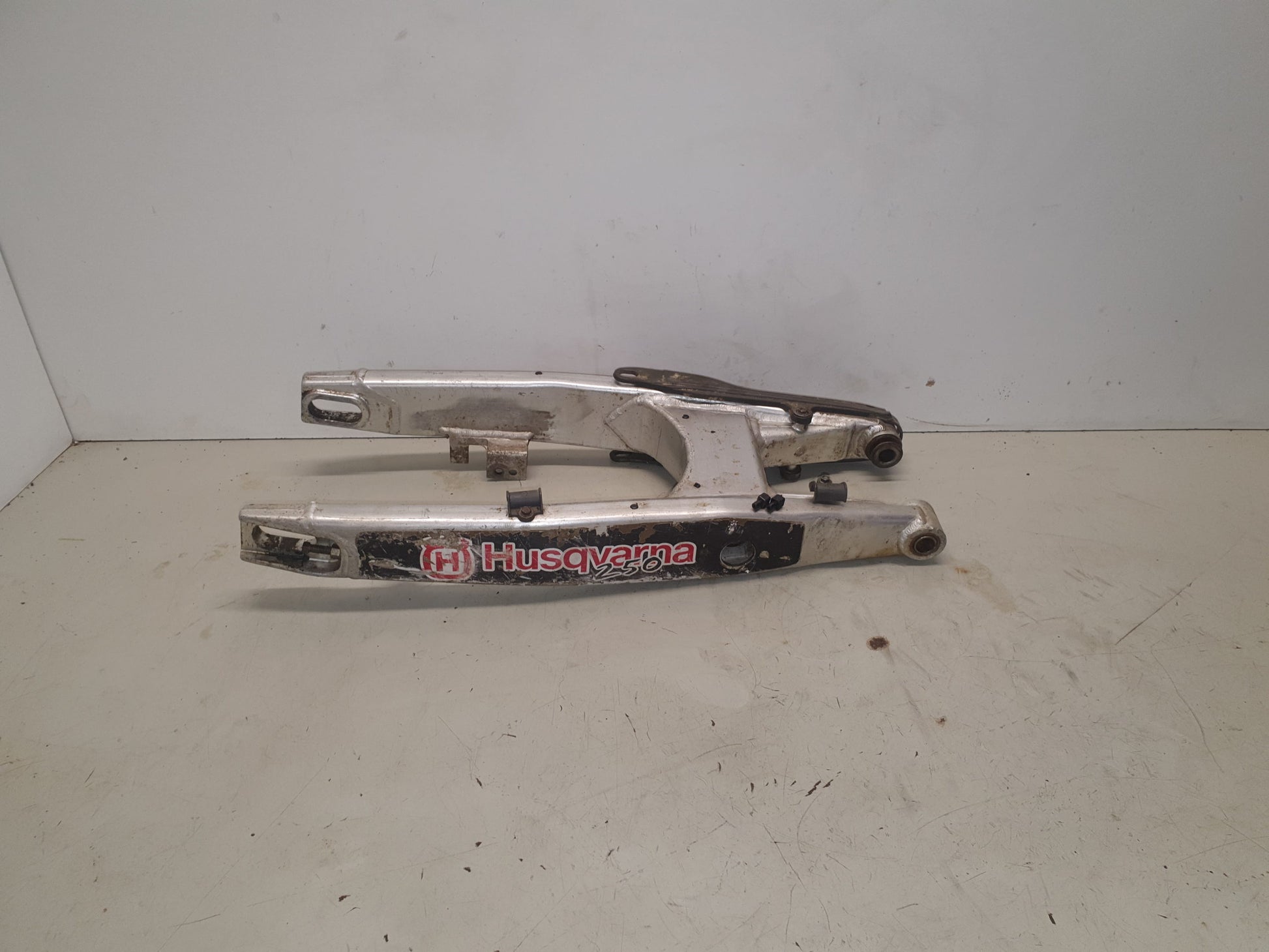 Bras oscillant husqvarna 250 tc-2