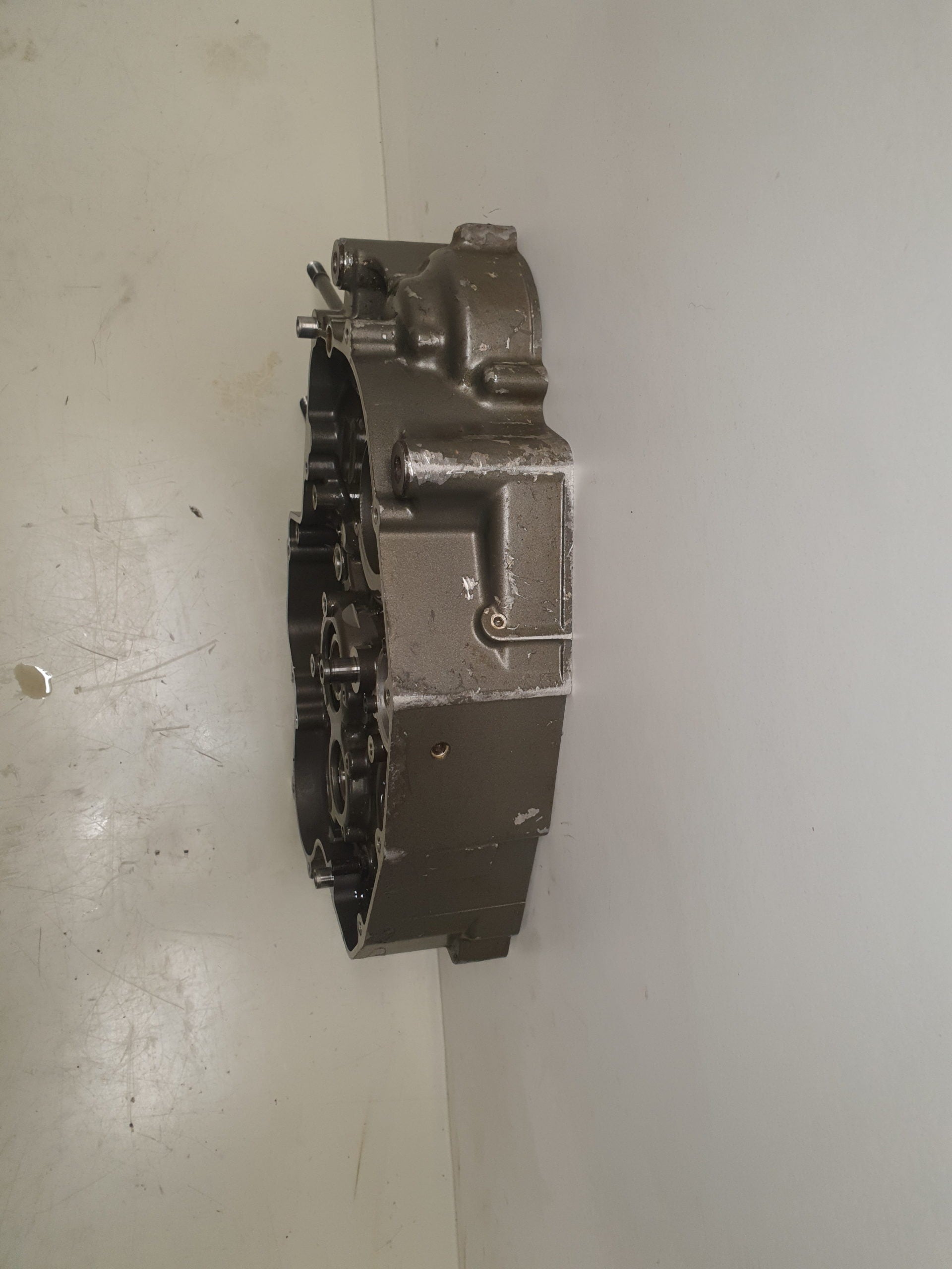 Carter moteur droit husqvarna 250 tc-4