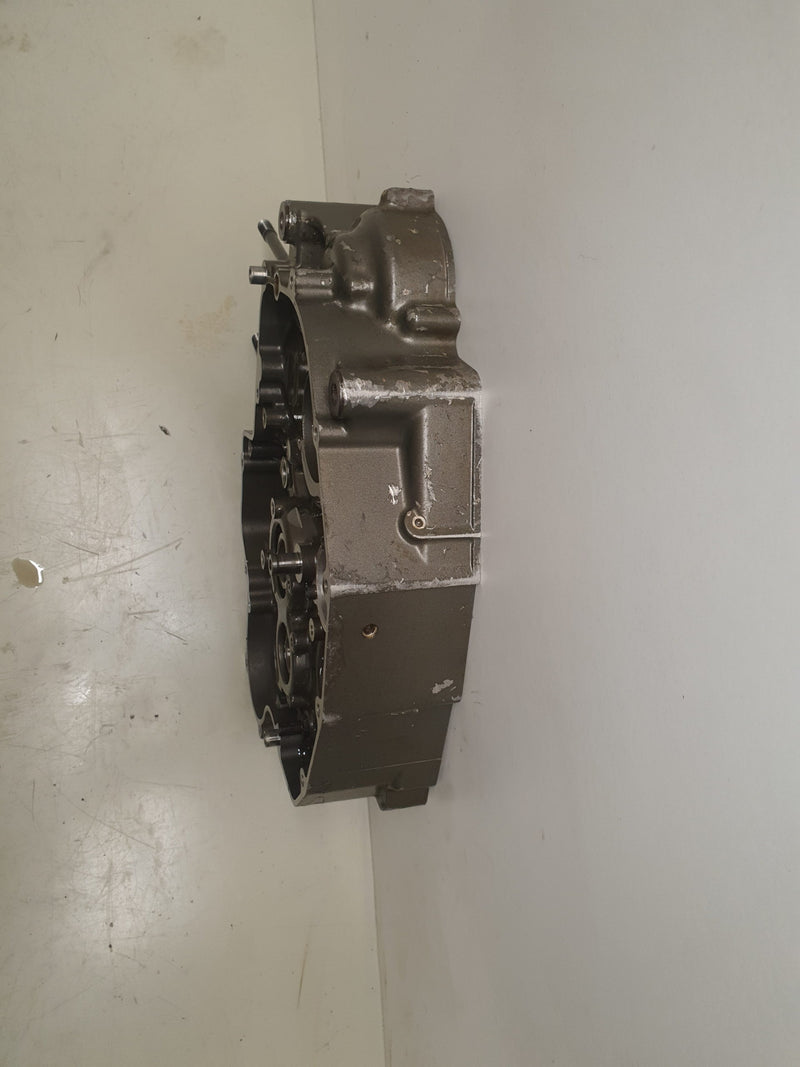 Carter moteur droit husqvarna 250 tc-4