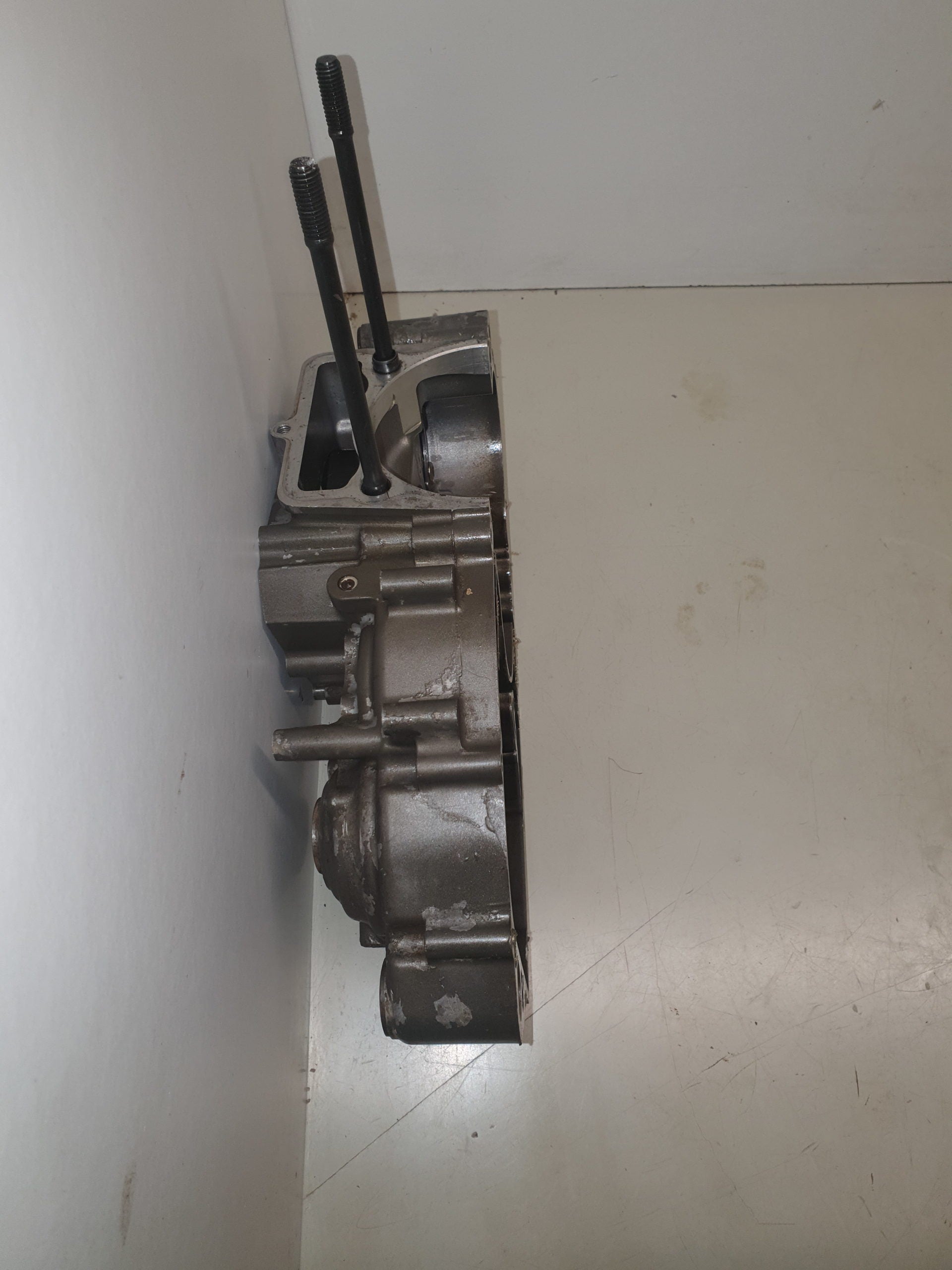 Carter moteur gauche husqvarna 250 tc-3