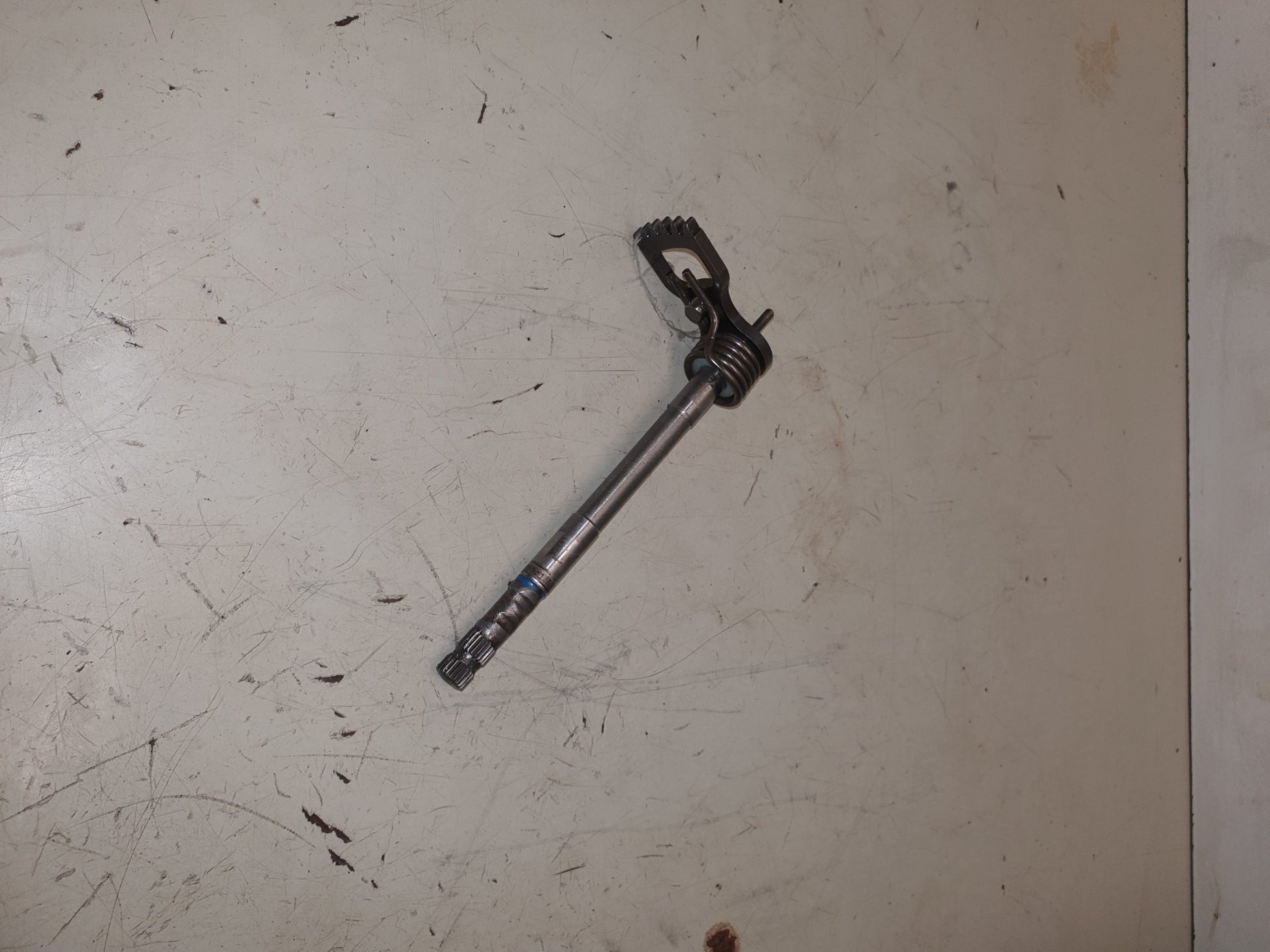 axe de selecteur suzuki 125 rm-1