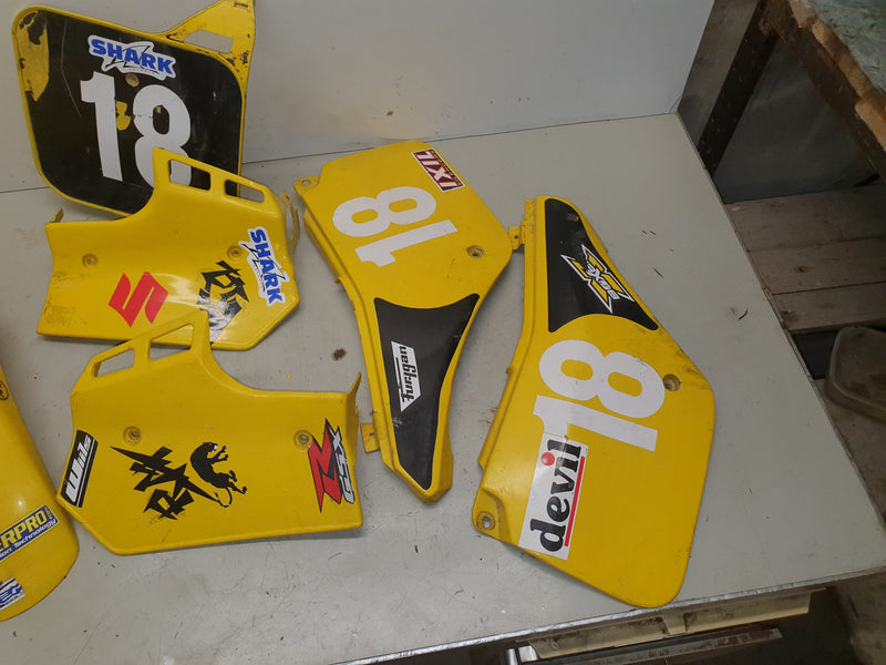 Plastique suzuki 125 rm-2