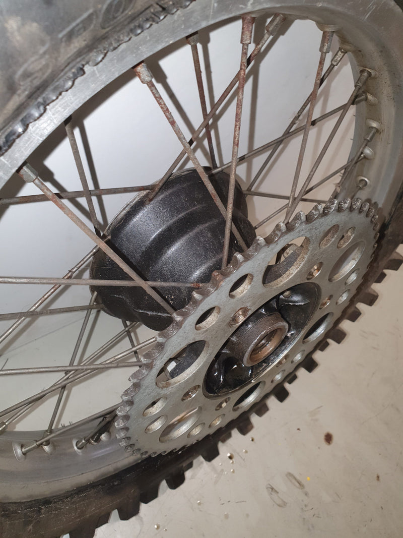 Roue arriere Suzuki 125 rm-2