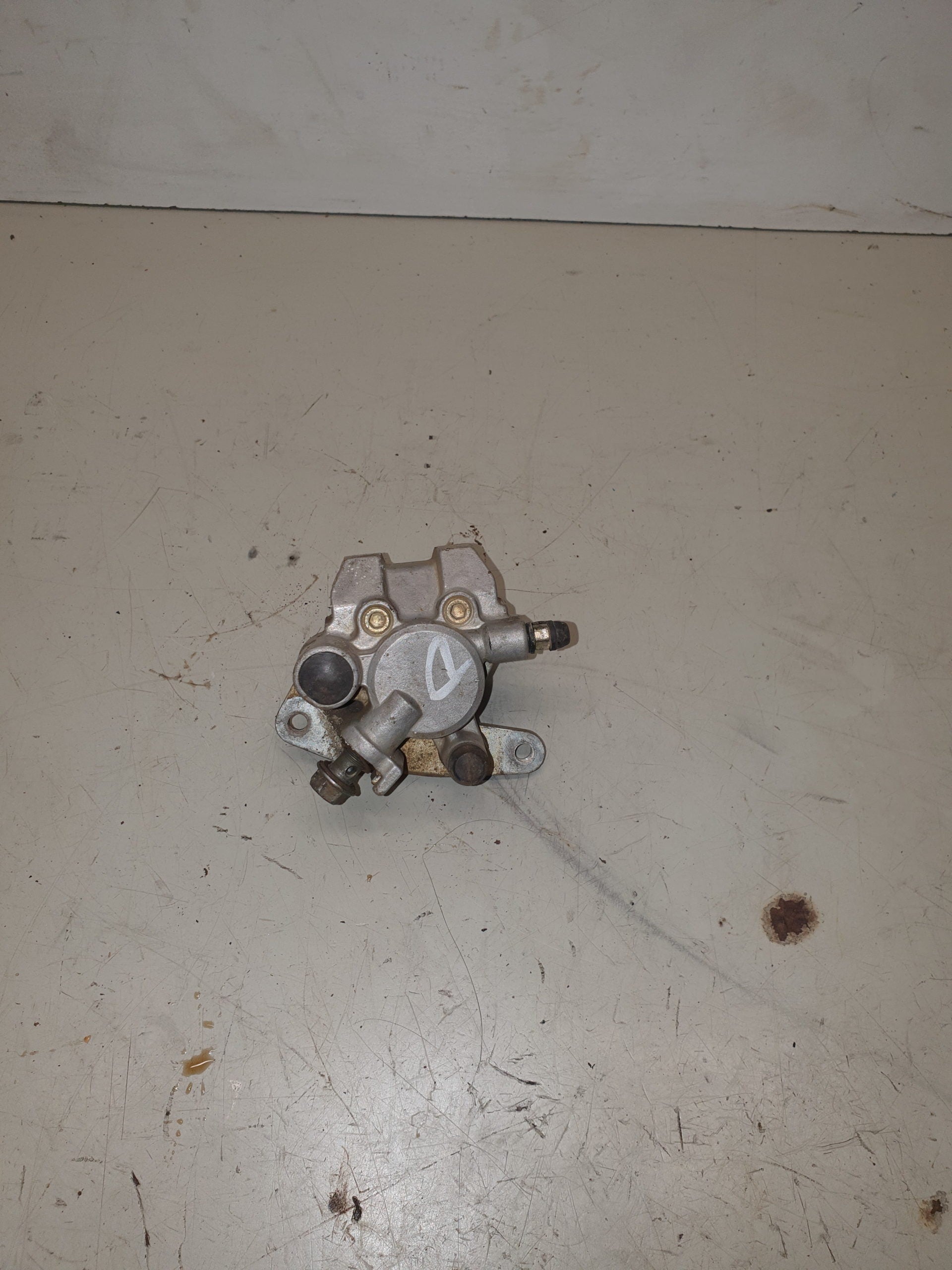 etrier avant droit hydraulique yamaha 200 blaster