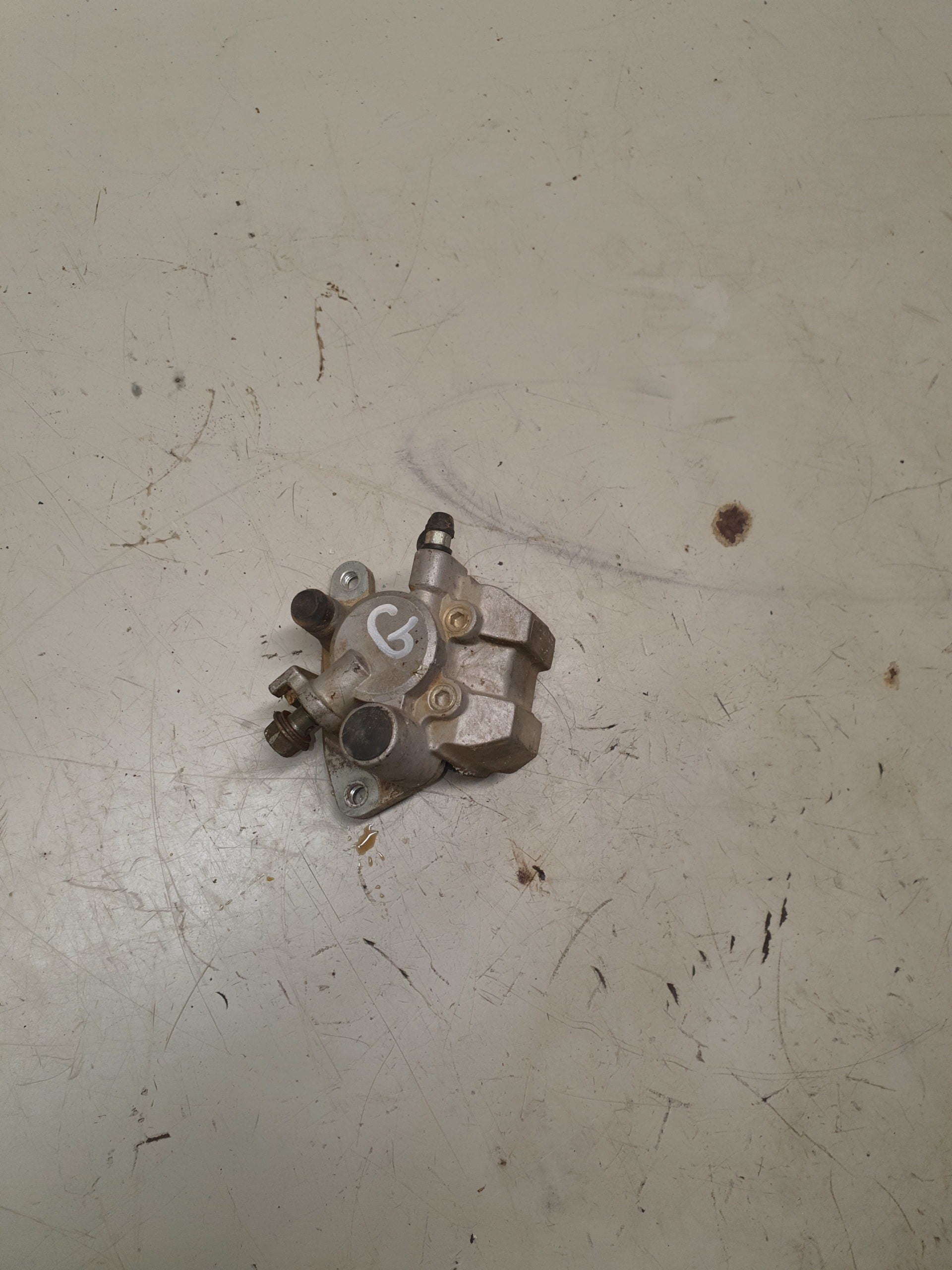 etrier avant gauche hydraulique yamaha 200 blaster
