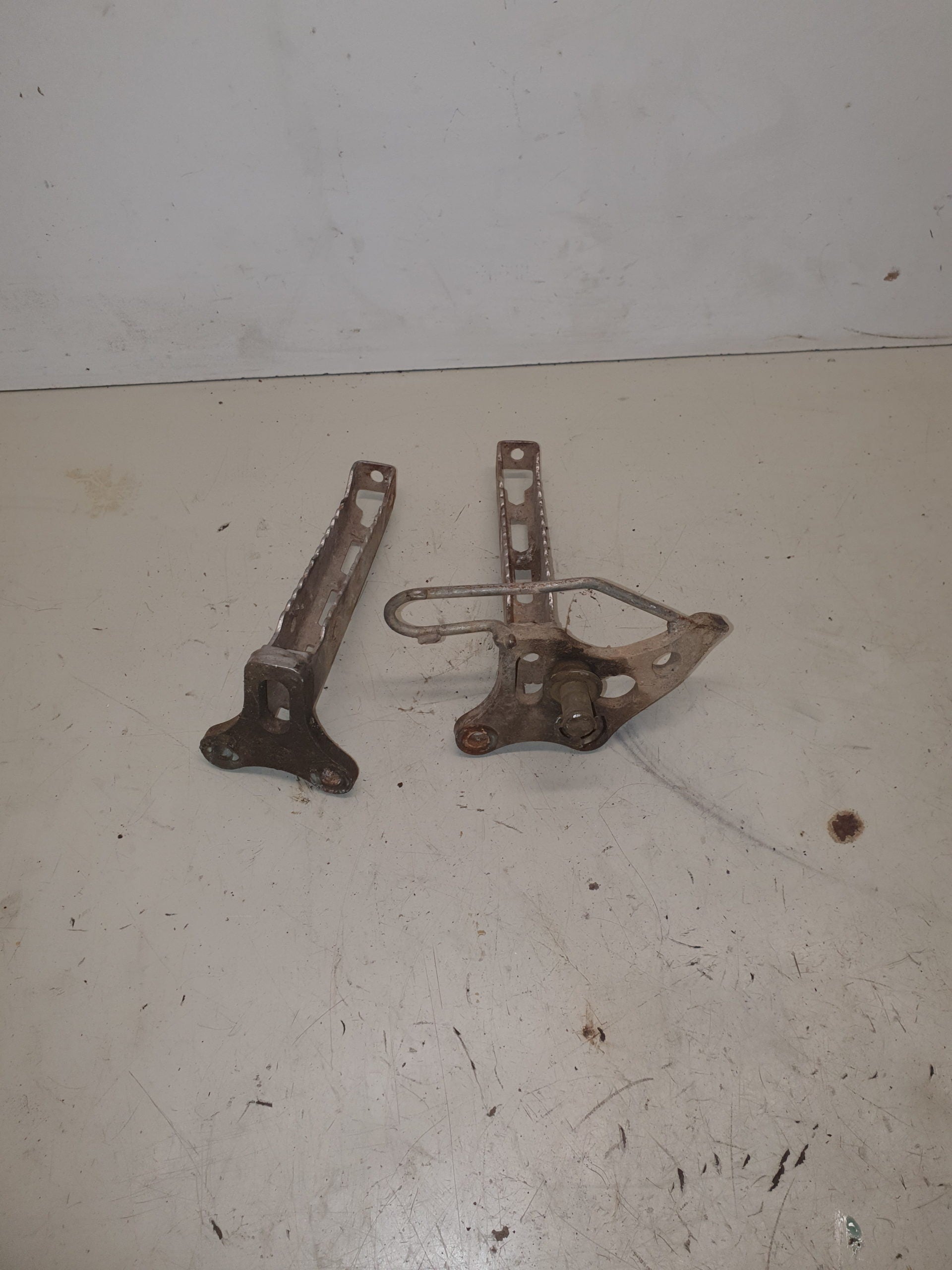 cales pieds yamaha 200 blaster