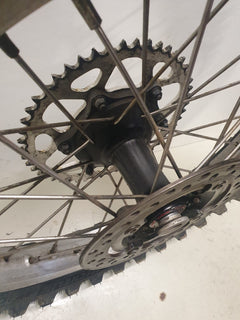 roue arriere pneu neuf honda 125 cr 1997-2