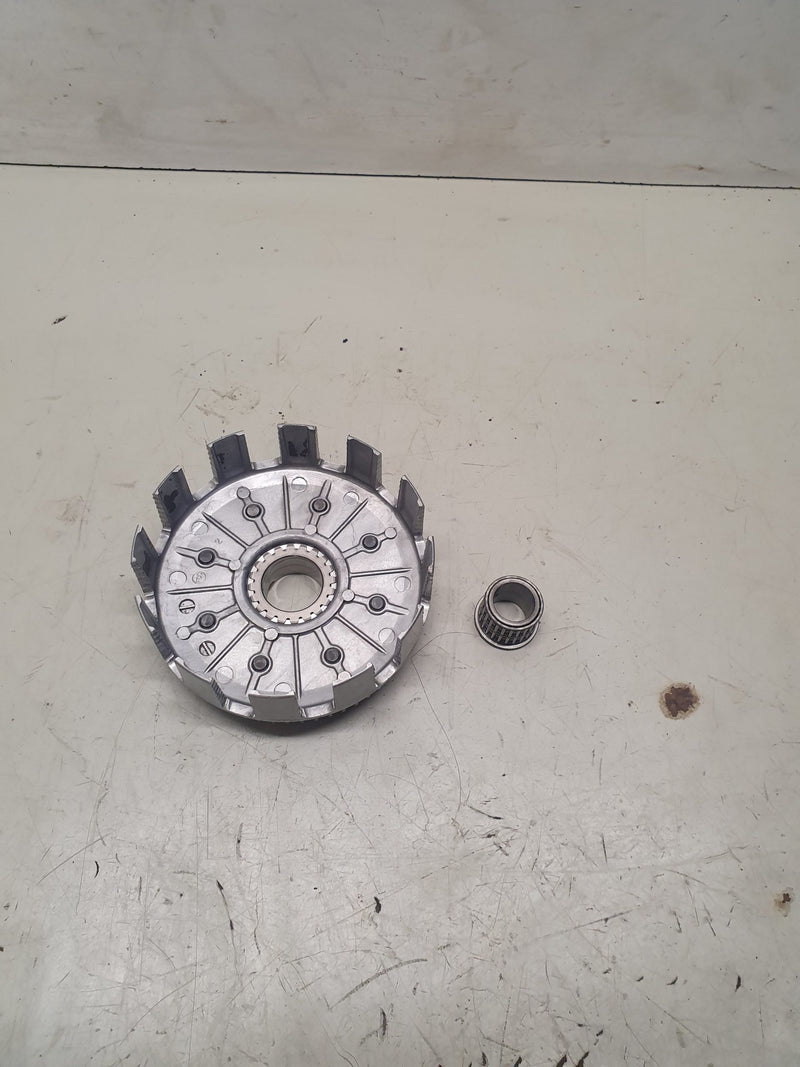 cloche embrayage honda 125 cr 1997-2