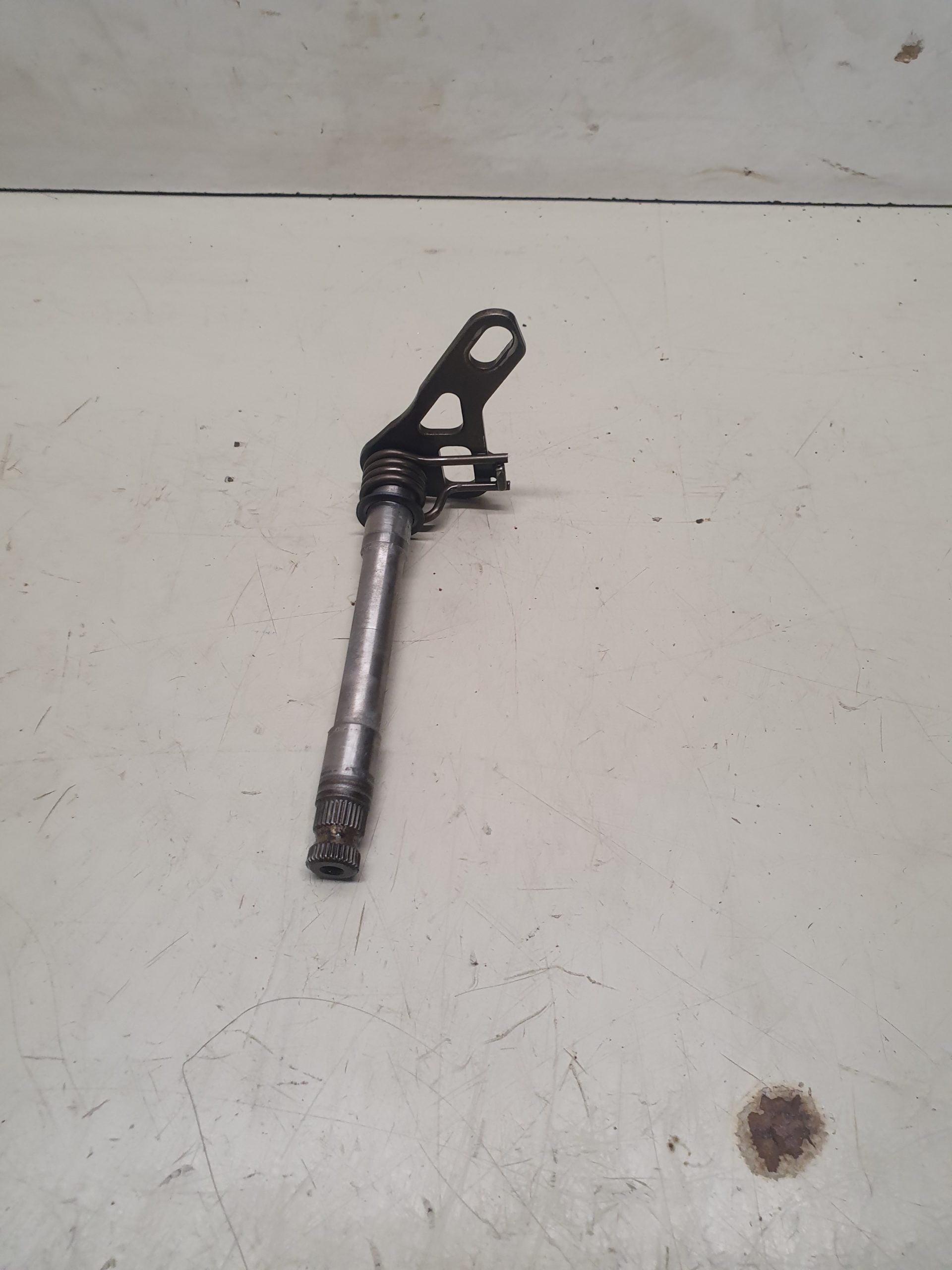 axe de selecteur honda 125 cr 1997-1