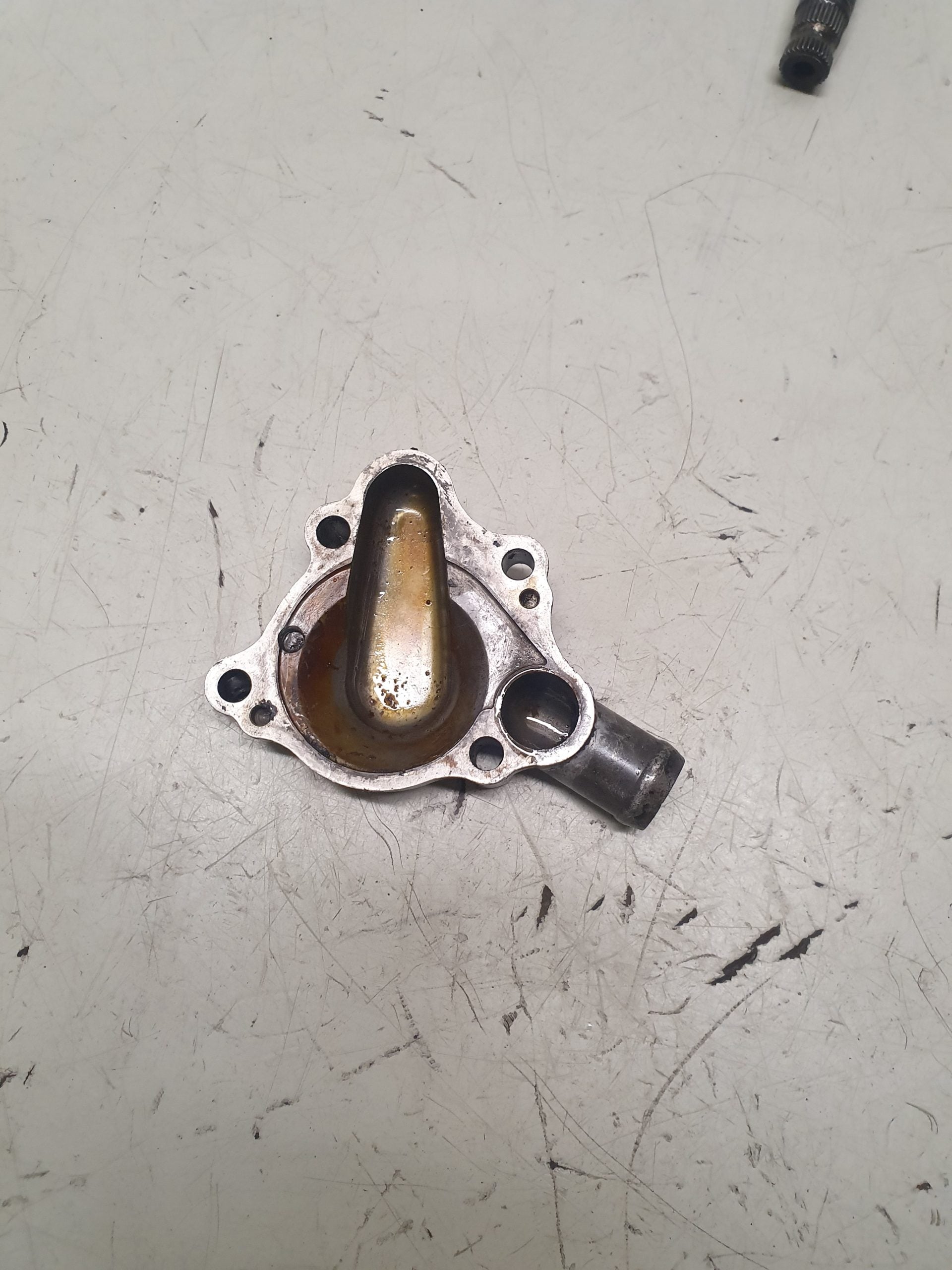 carter pompe a eau honda 125 cr 1997