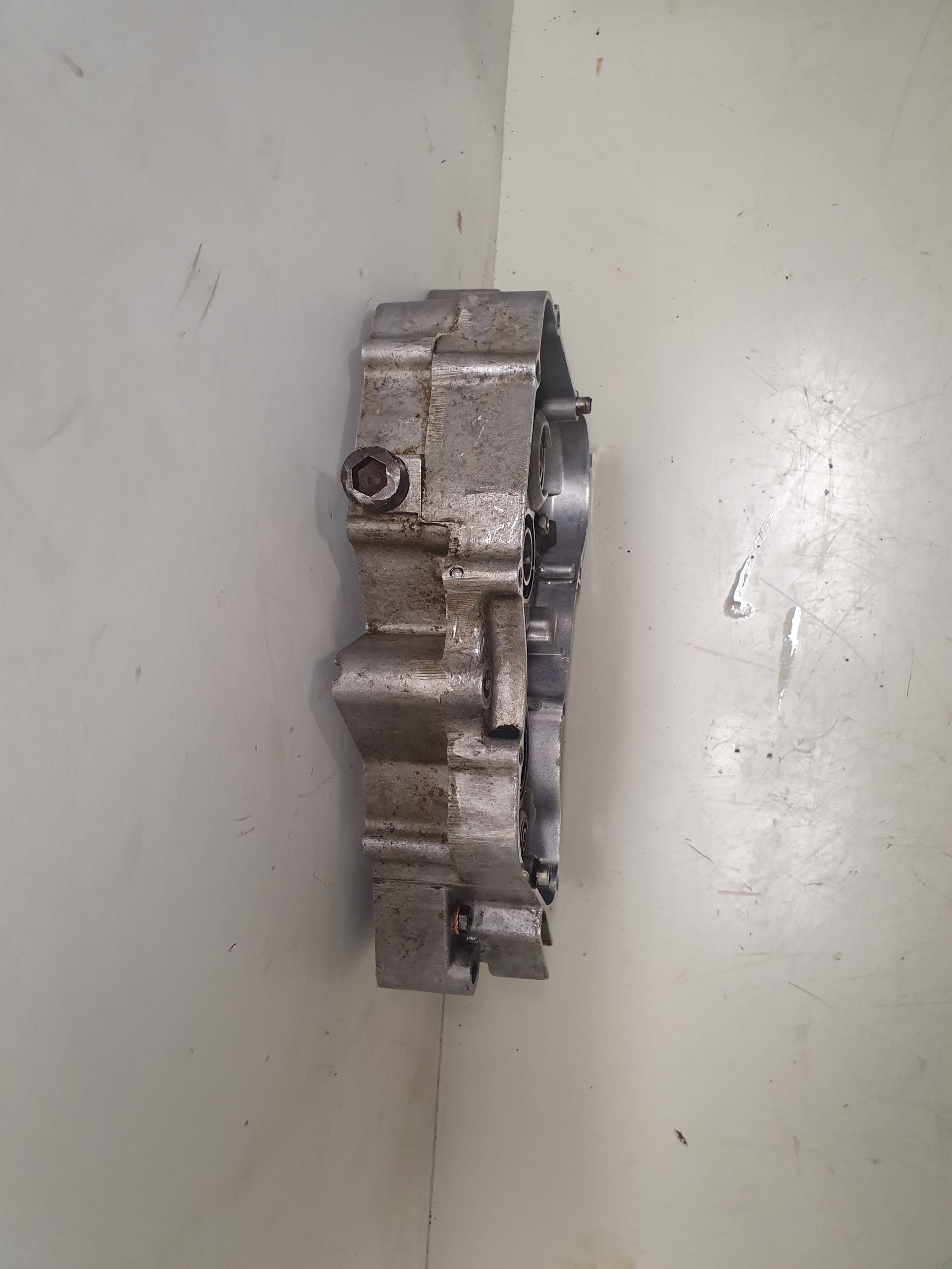 carter moteur droit honda 125 cr 1997-4
