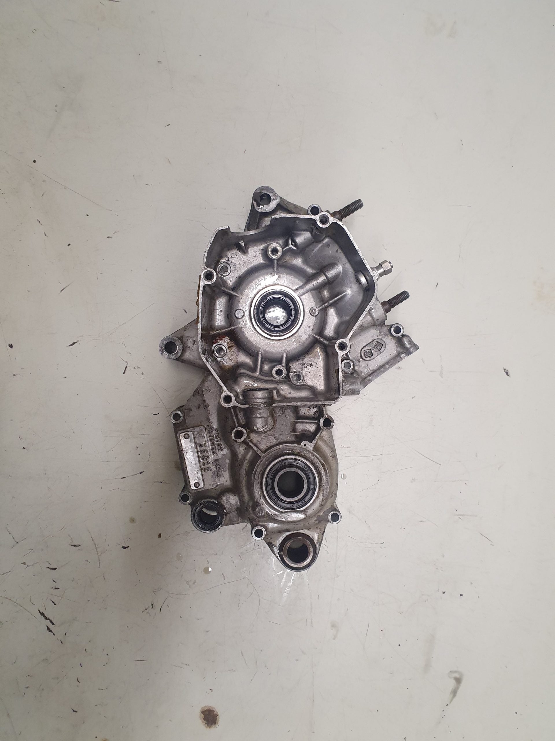 carter moteur gauche honda 125 cr 1997