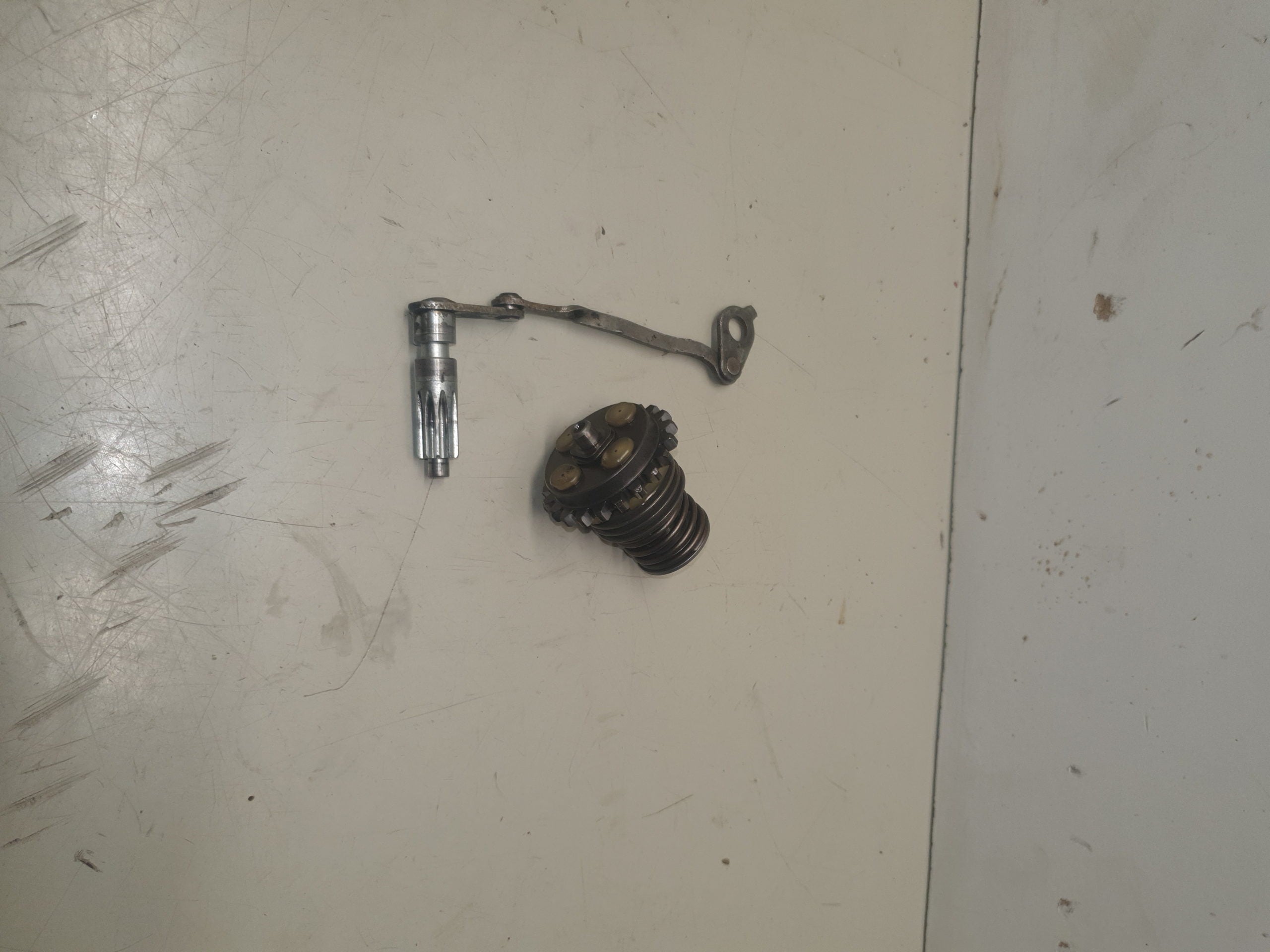 excentrique commande de valve honda 125 cr 1989