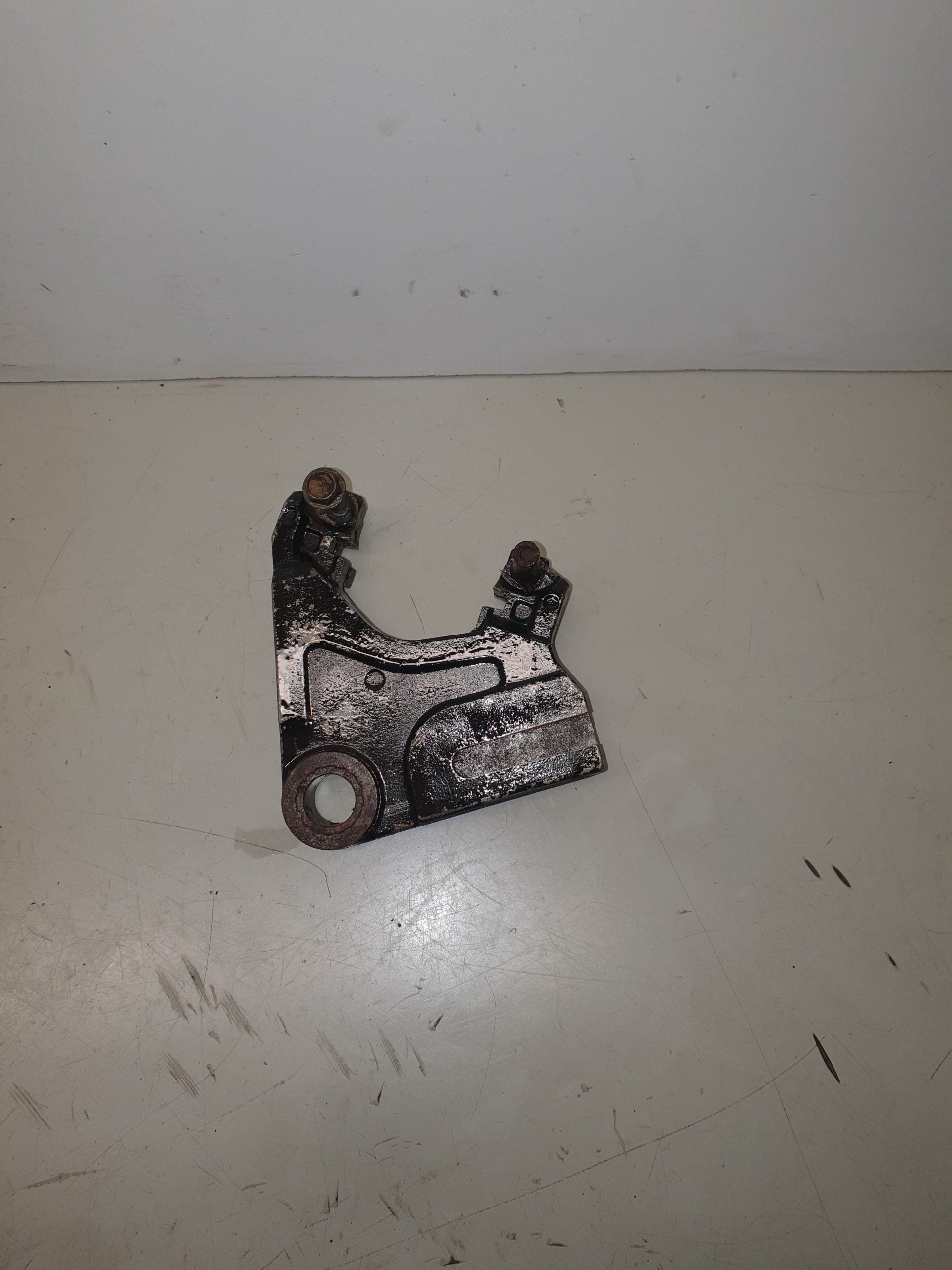 support etrier arrière yamaha 125 yz 1988