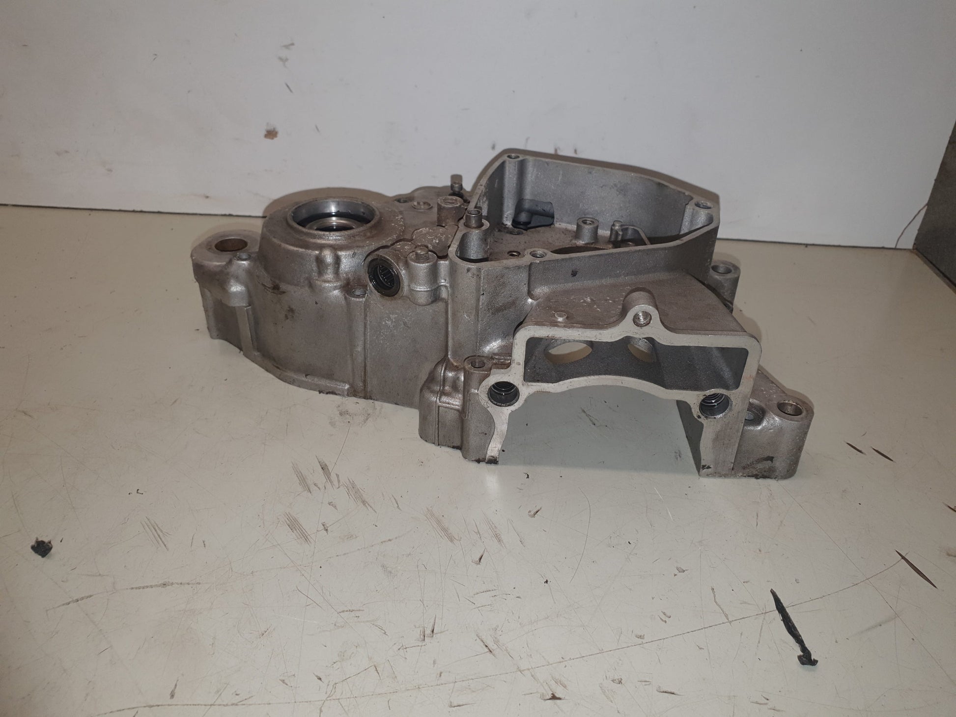 carter gauche kawasaki 250 kxf 2005-3