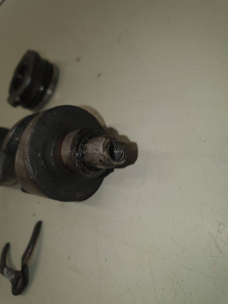 valve echappement en état yamaha 250 yz 1998-3