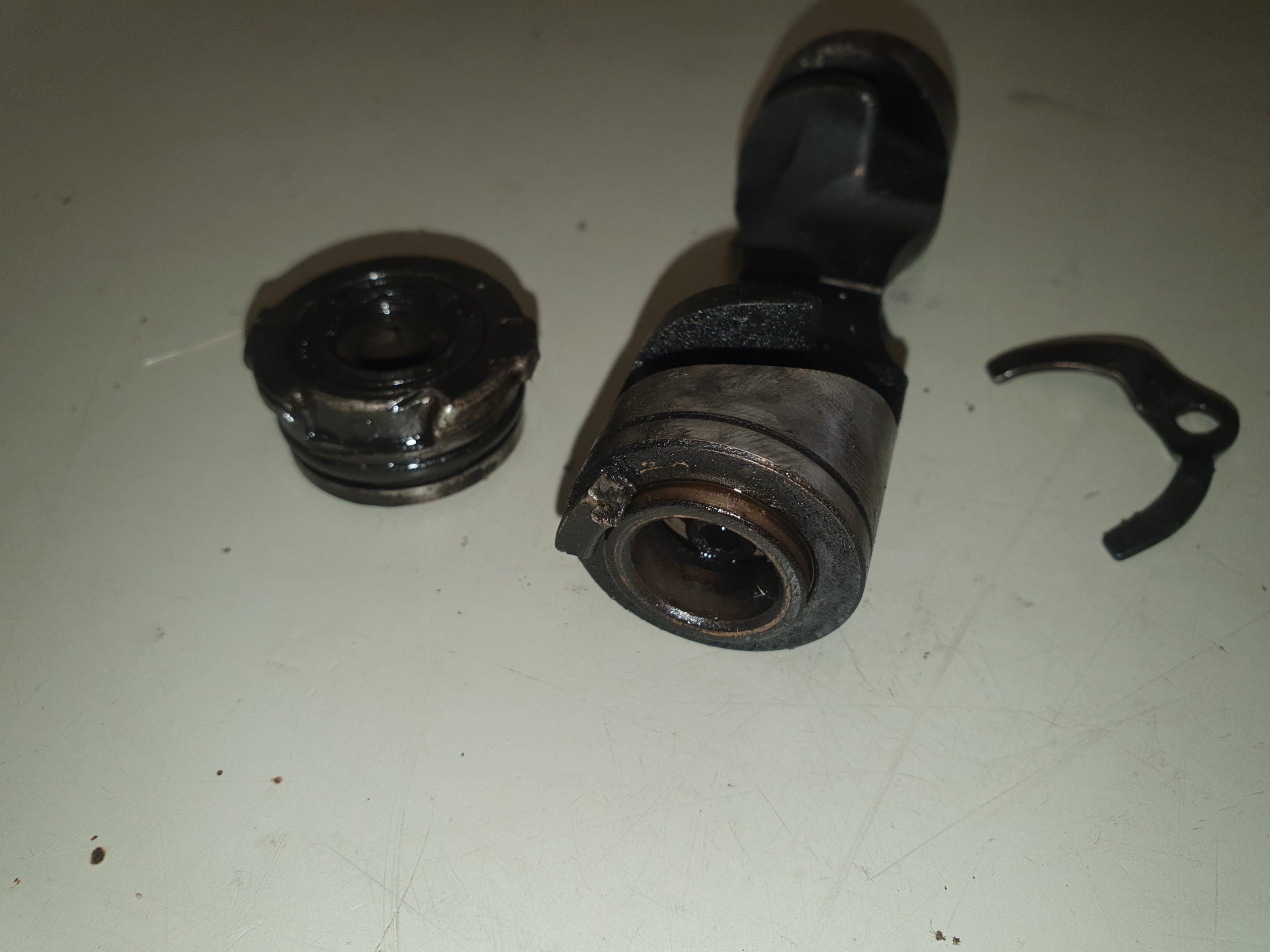 valve echappement en état yamaha 250 yz 1998-4