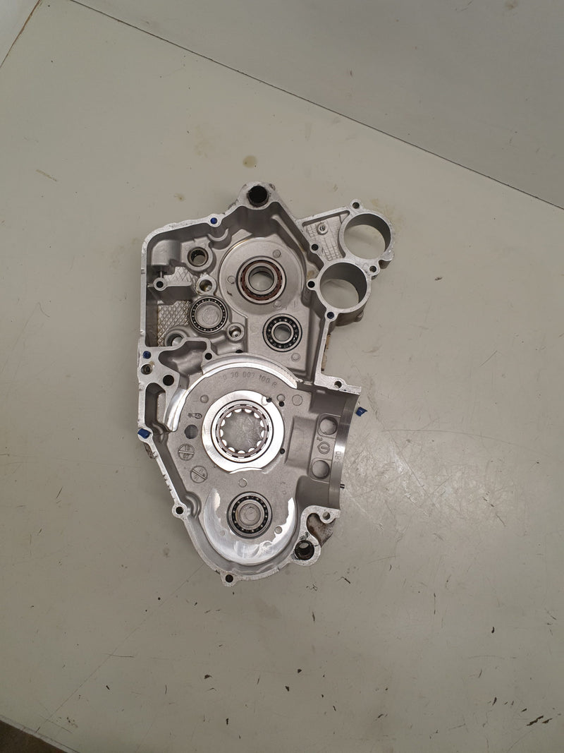 carter moteur gauche beta 400 rr 2008-3