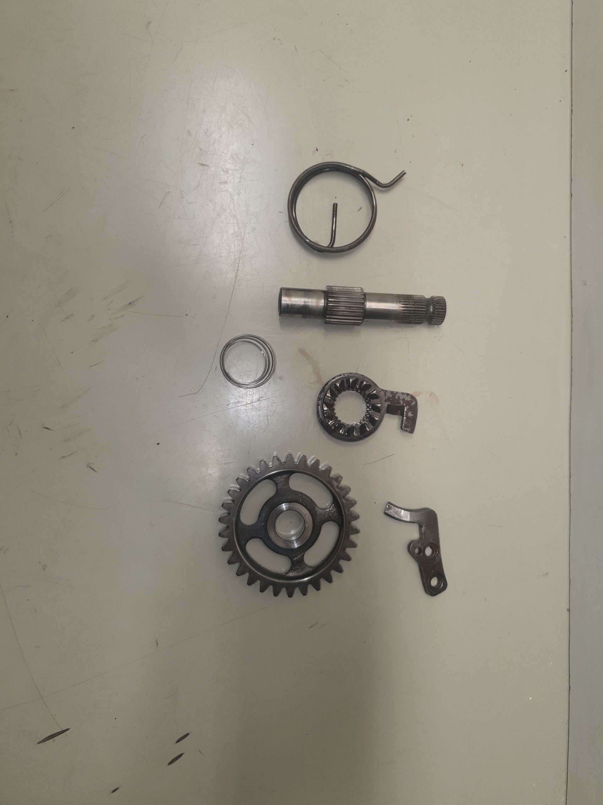 axe de kick ktm 250 gs 1988
