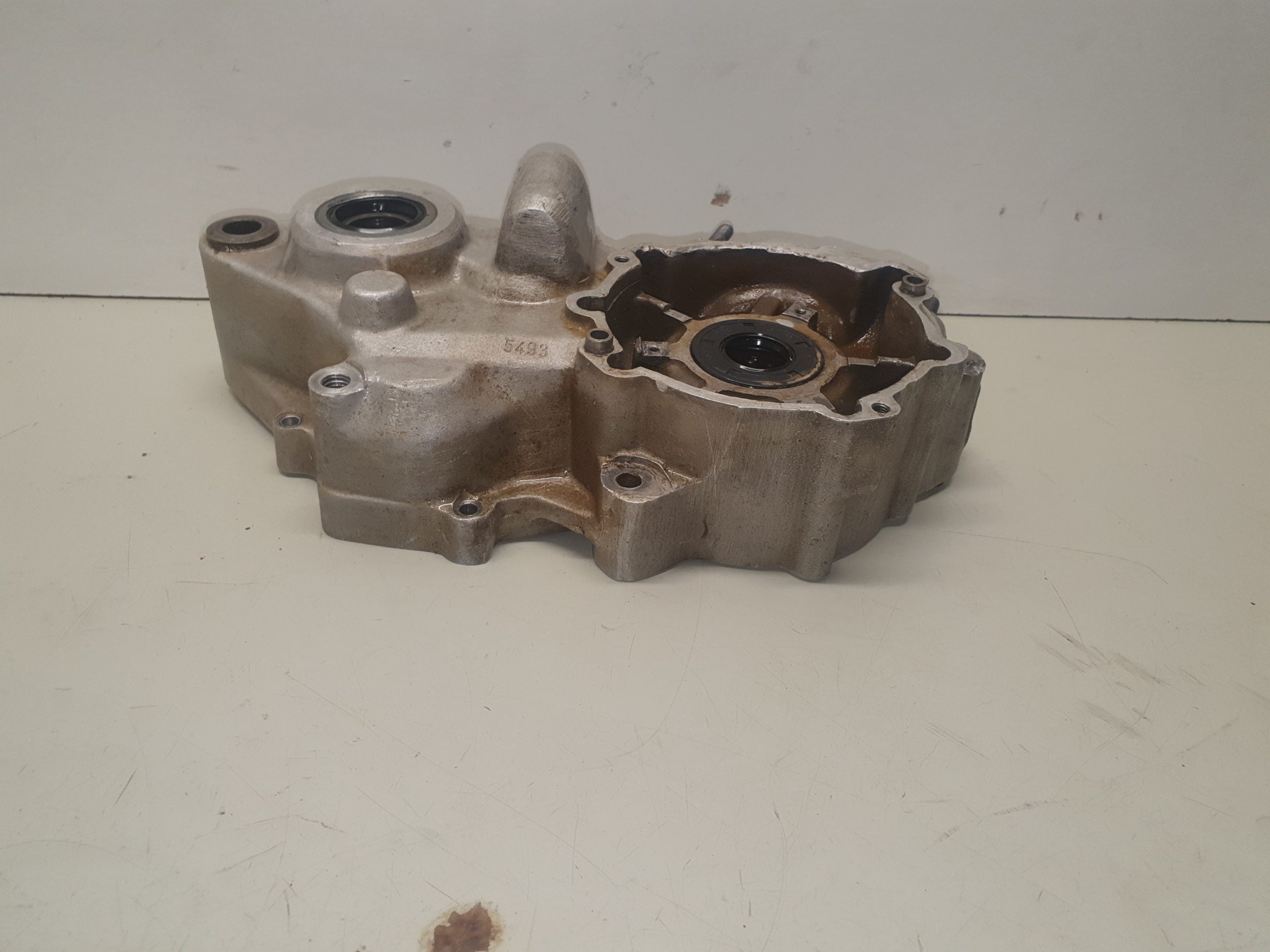 carter moteur gauche ktm 250 gs 1988-6