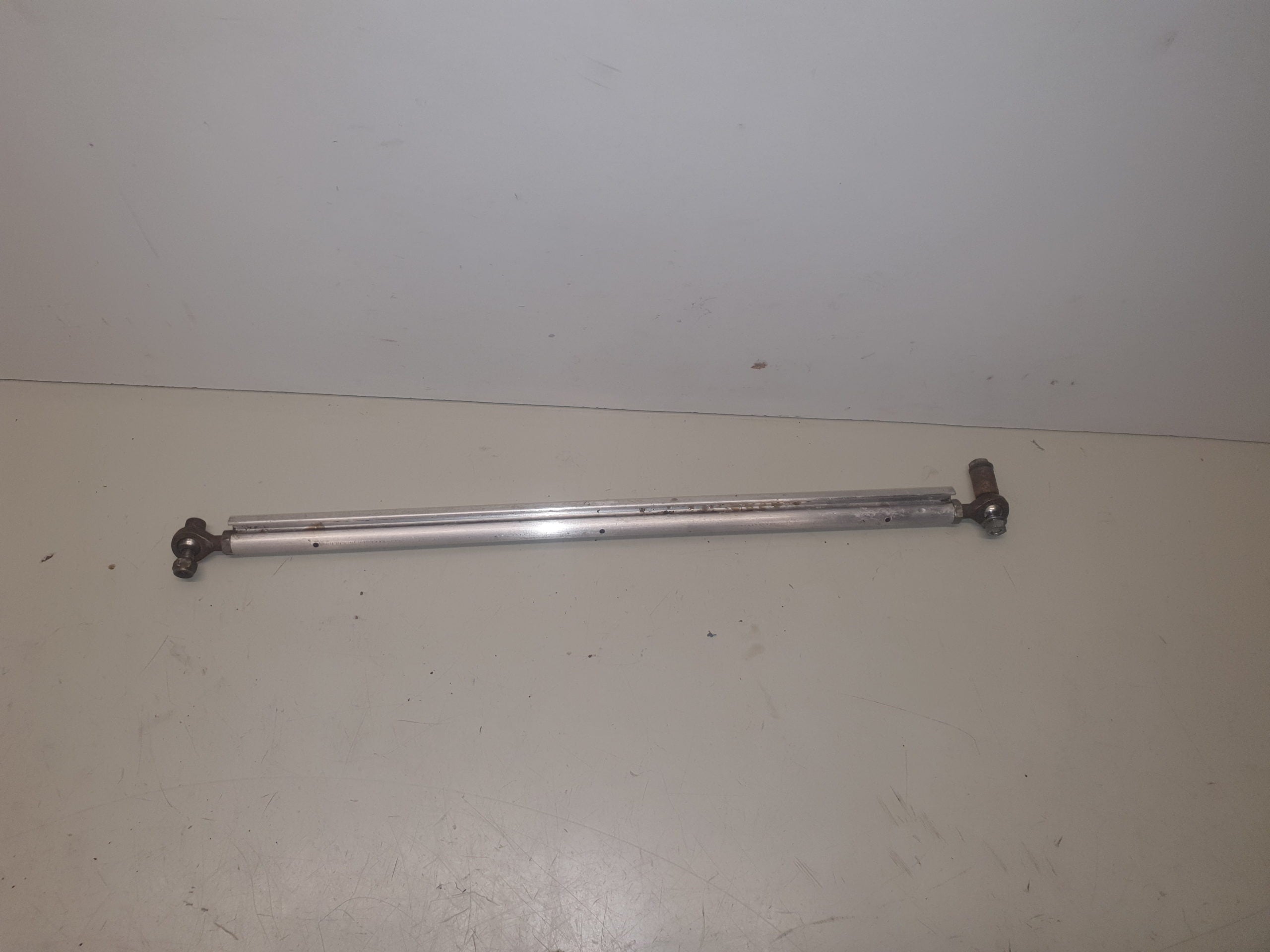 barre de frein arrière ktm 250 gs 1988
