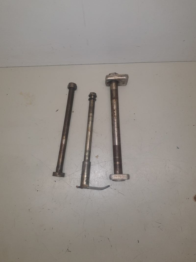 axe roue et bras ktm 250 gs 1988-1