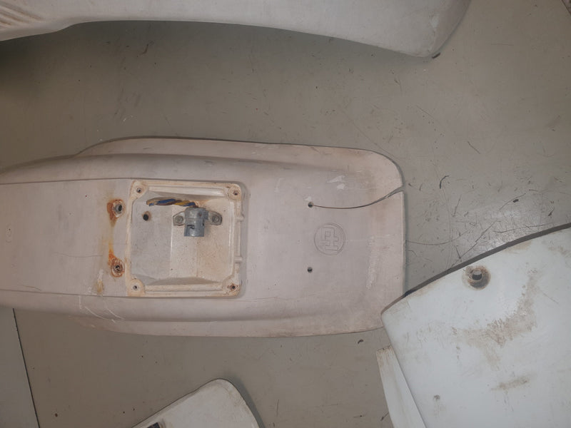 plastique en état ktm 250 gs 1988-2