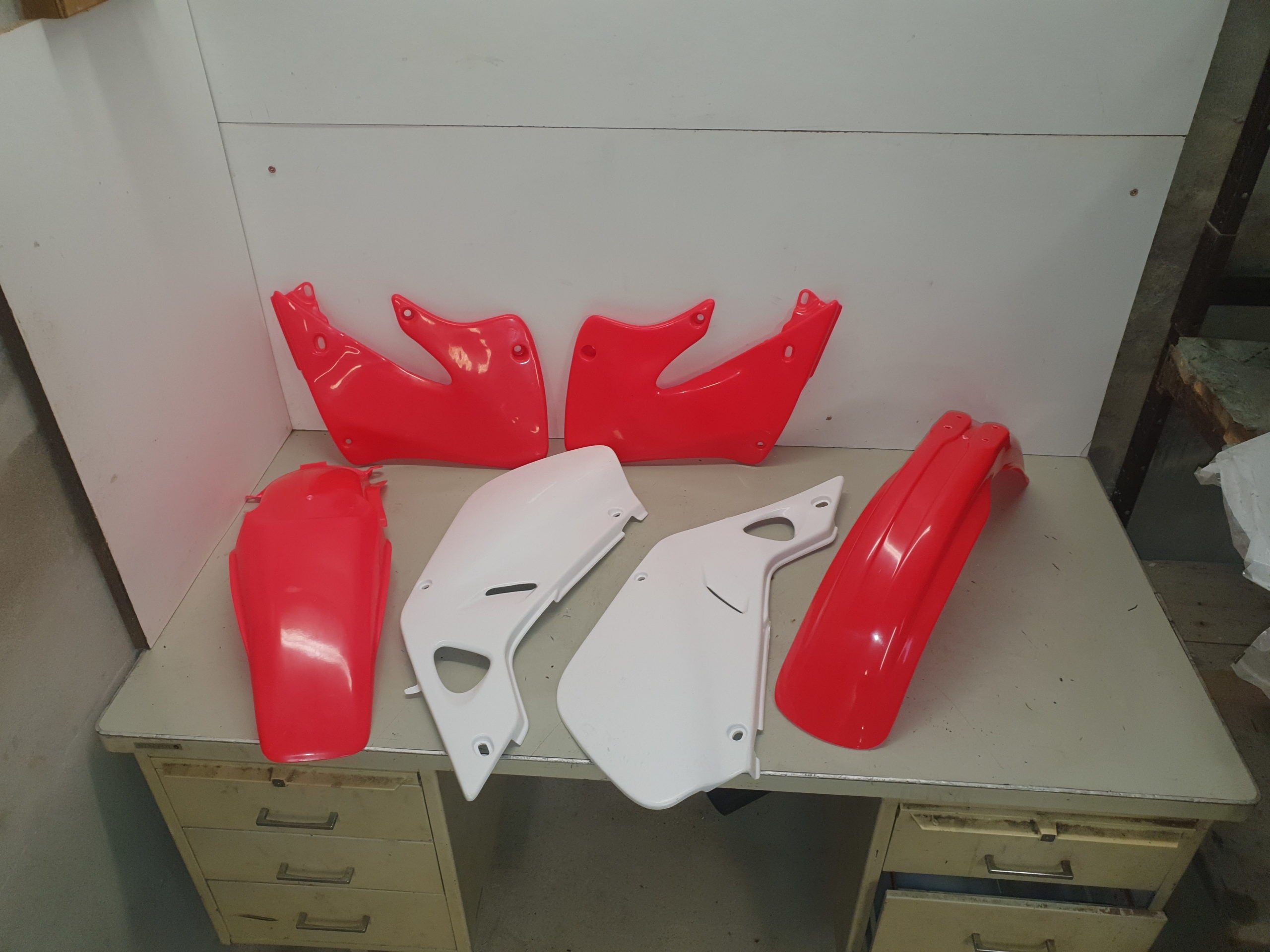 kit plastique neuf honda 125 cr 1998