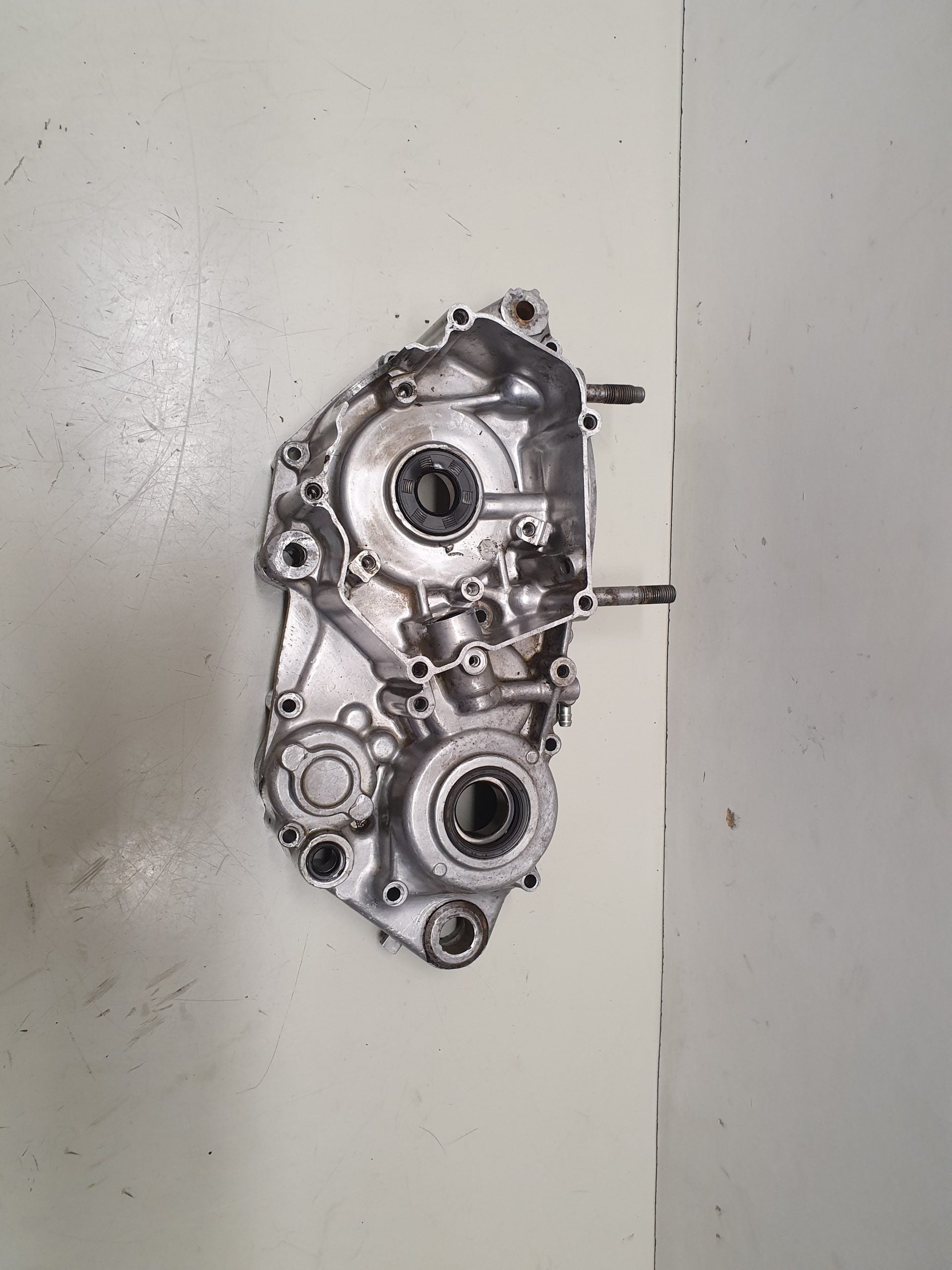 carter moteur gauche yamaha 250 yz 2004