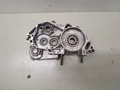 carter moteur droit en l'état yamaha 250 yz 2004-2