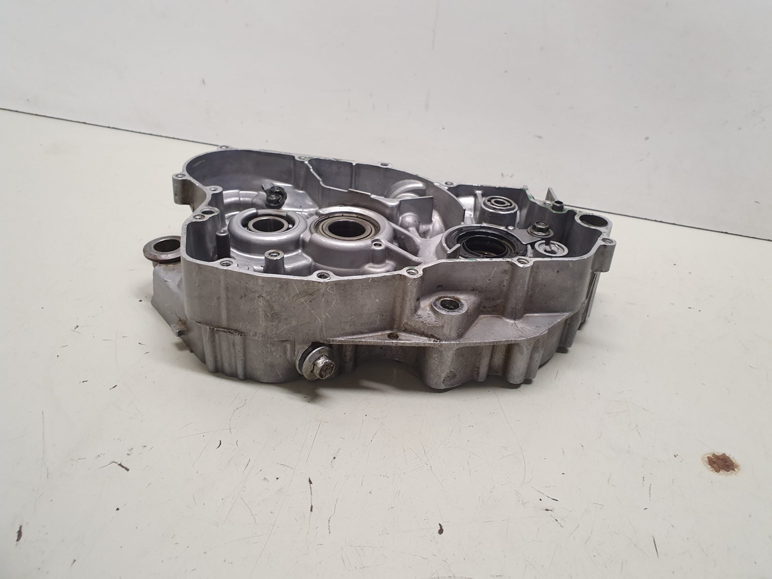 carter moteur droit en l'état yamaha 250 yz 2004-4