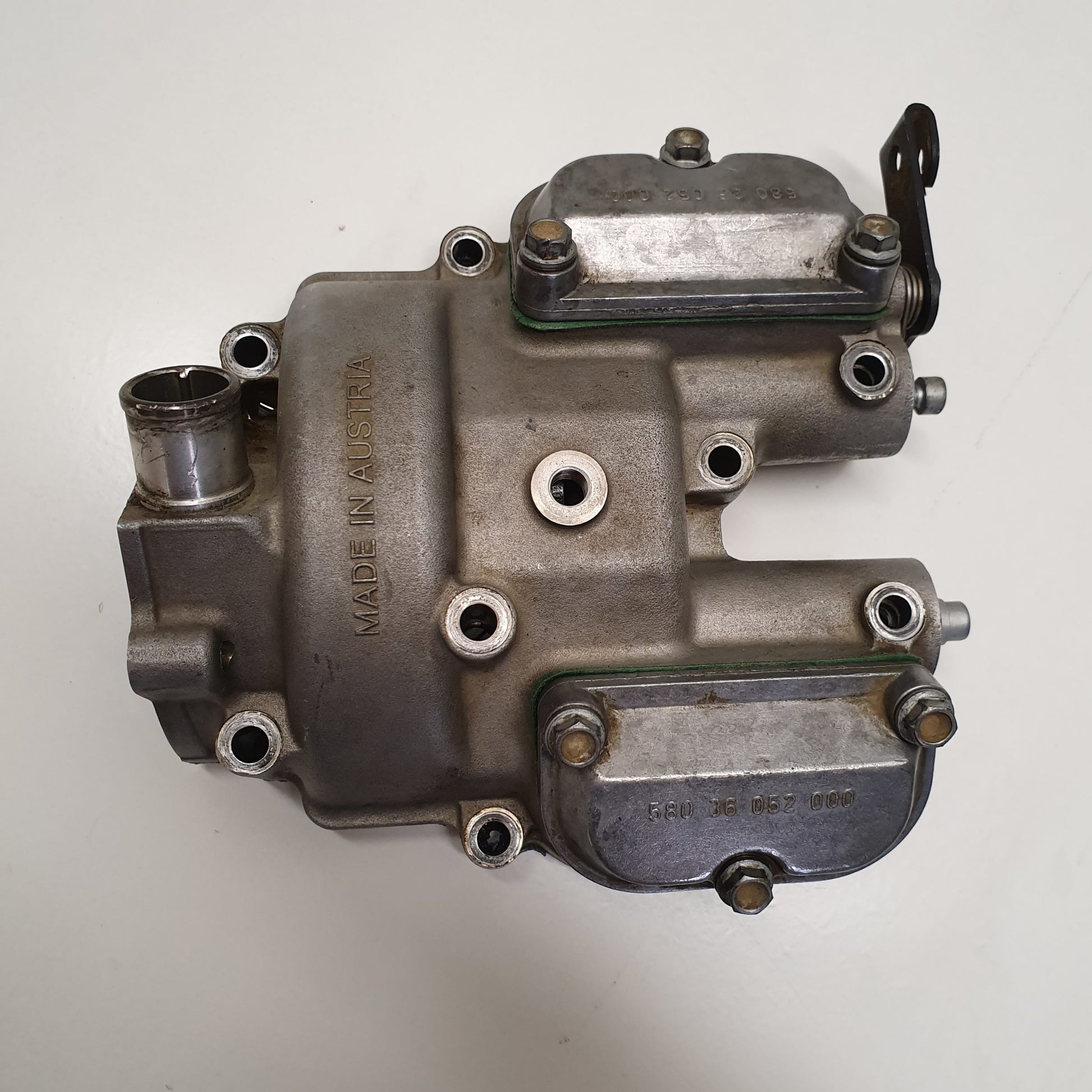 couvercle et culbuteur ktm 250sxf 2005-1