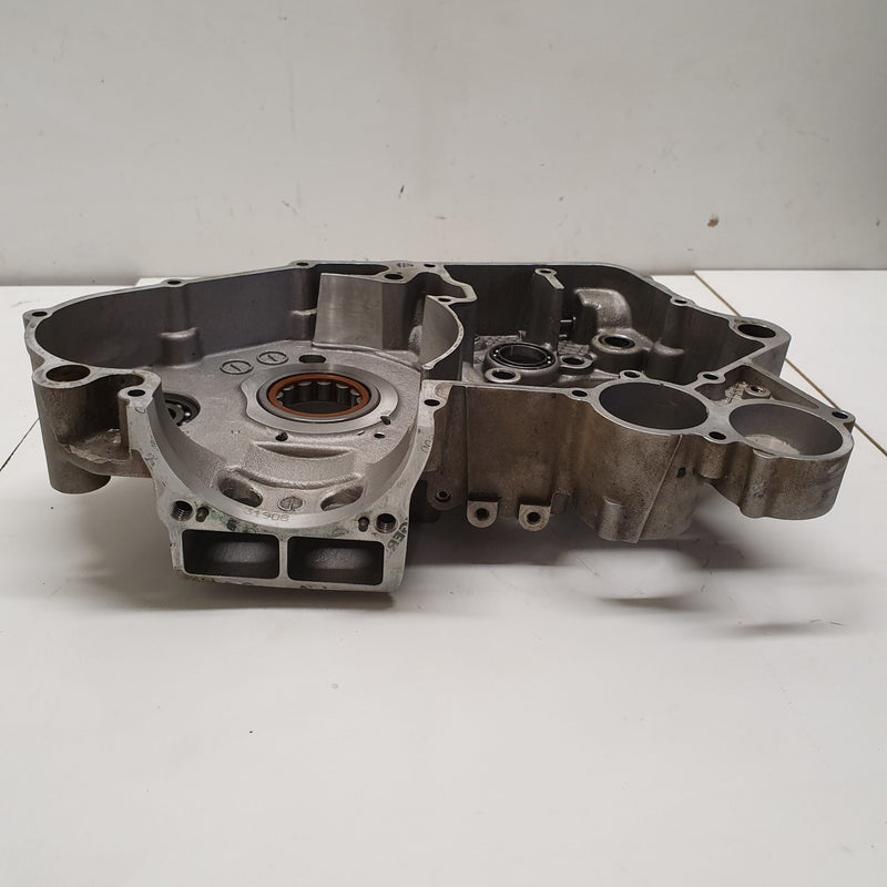 carter moteur gauche ktm 250 sxf 2005-4