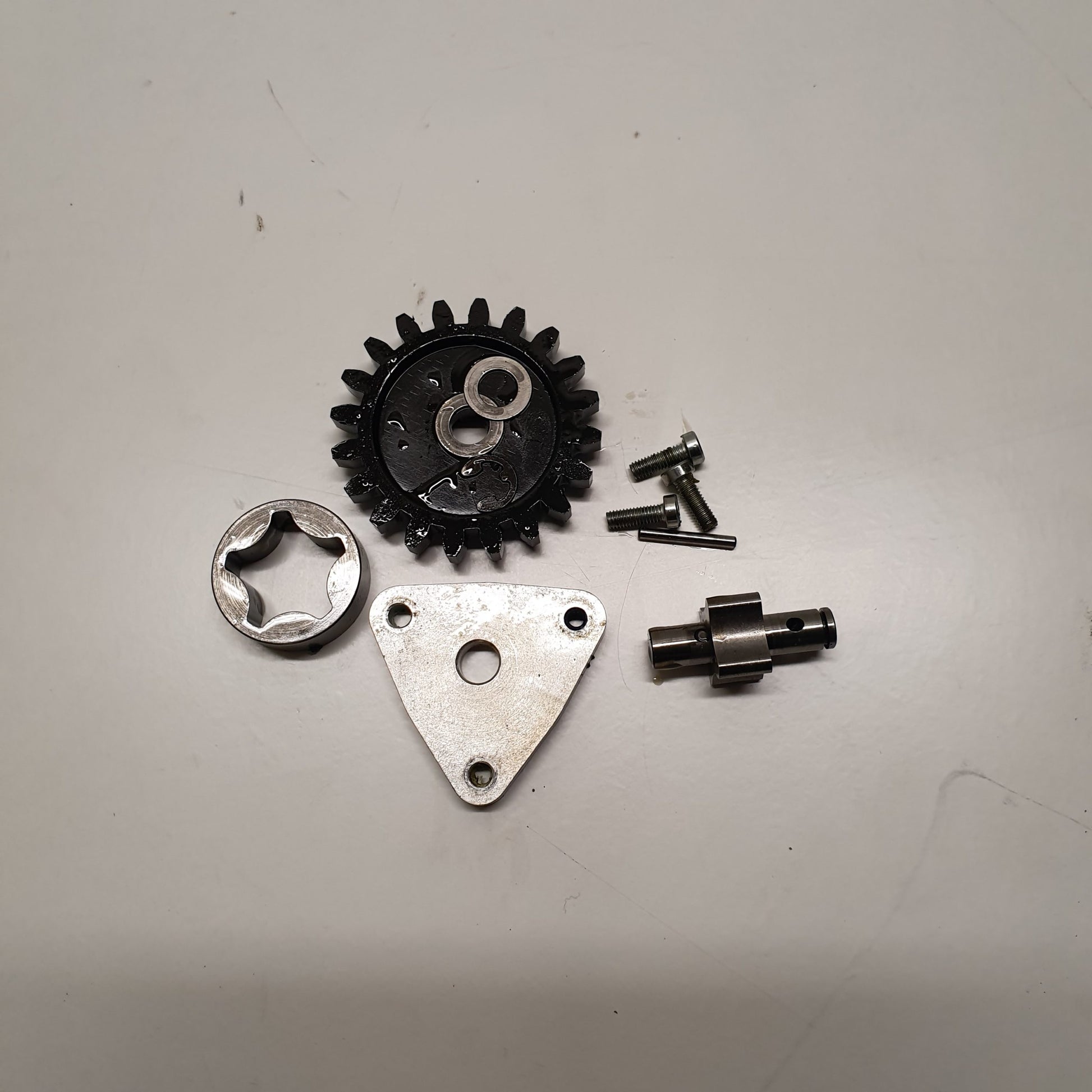 pompe a huile husaberg 400 fe 2001-1