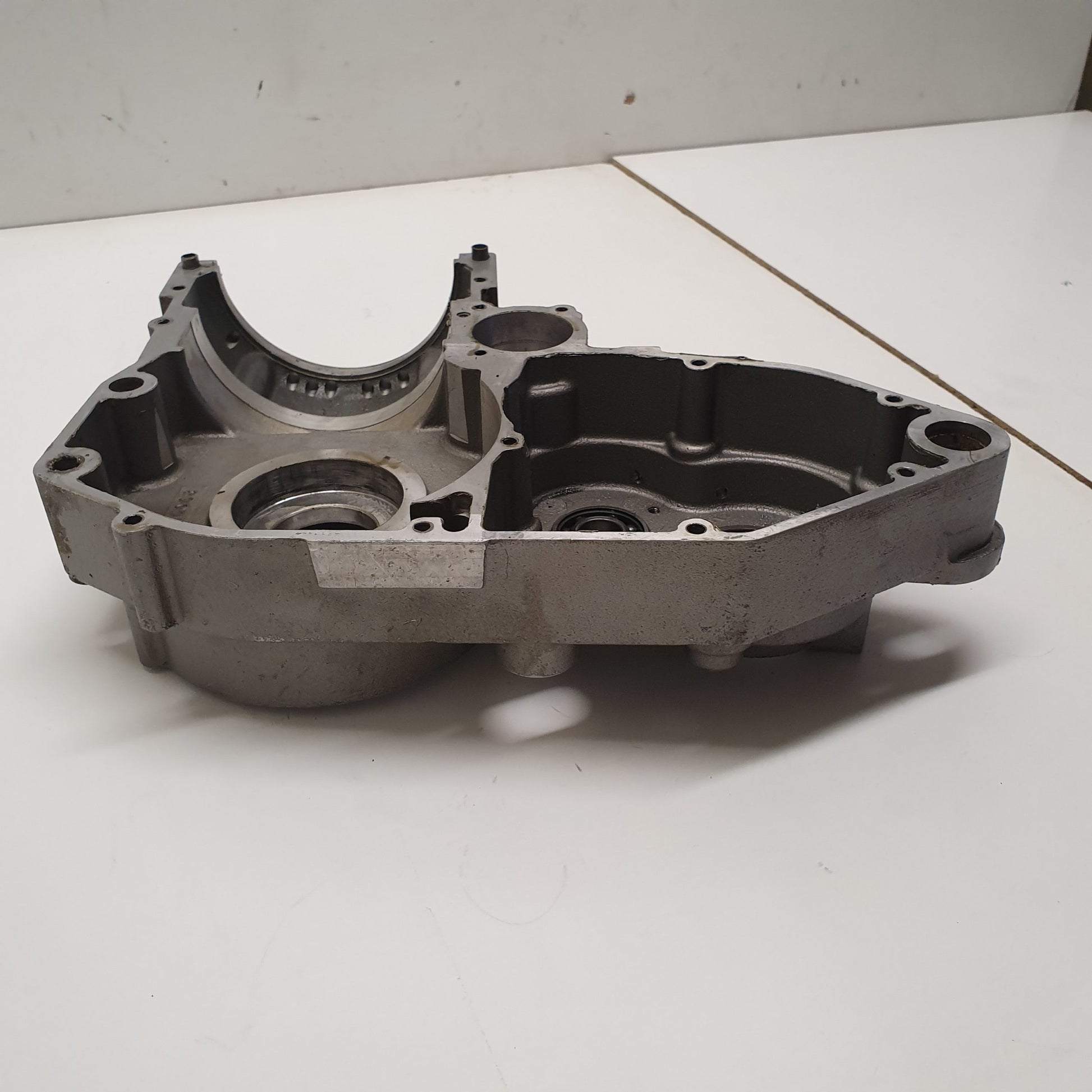 carter moteur droit husaberg 400 fe 2001-4